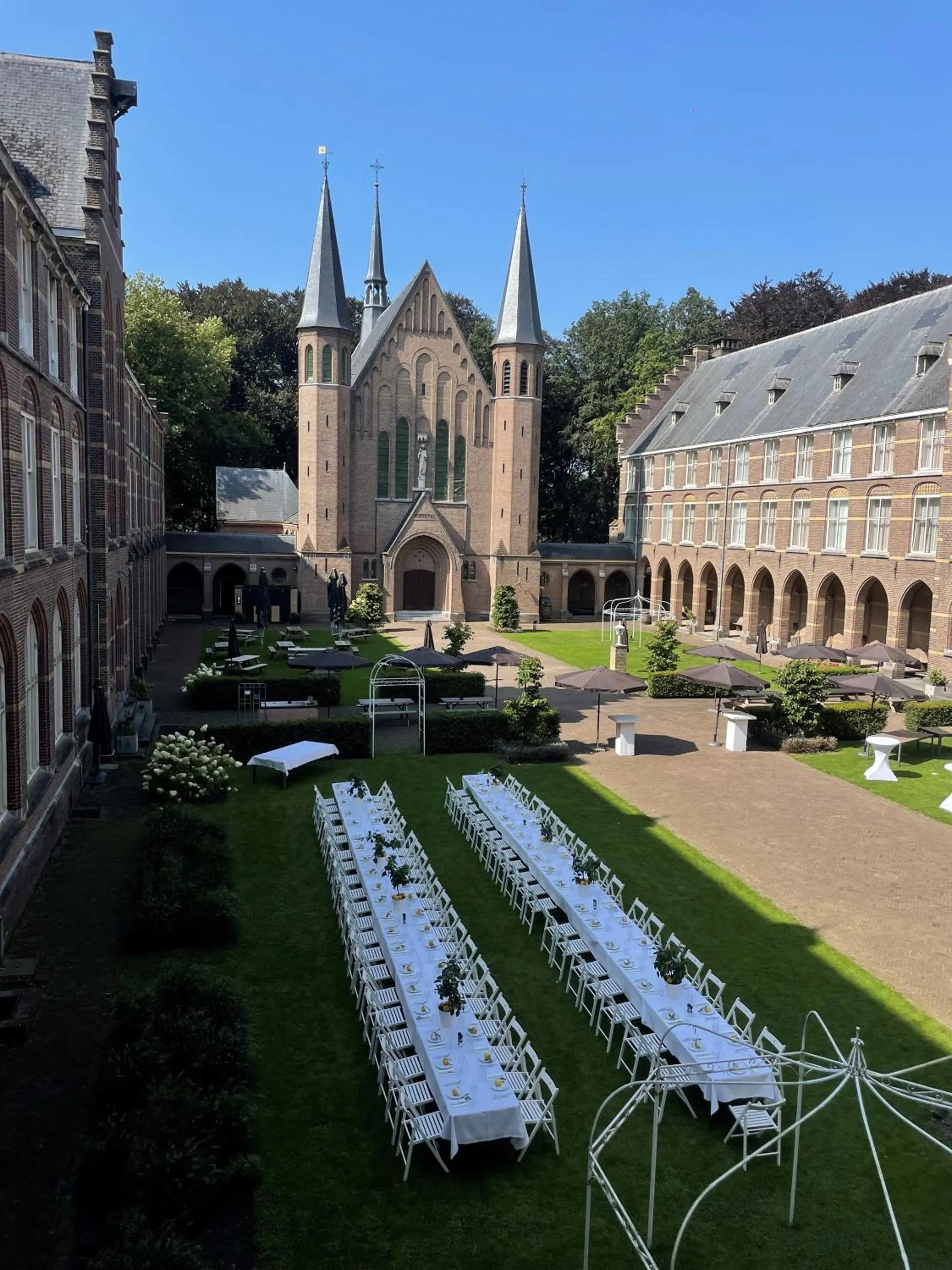 Garden in Conferentiecentrum Hotel Bovendonk