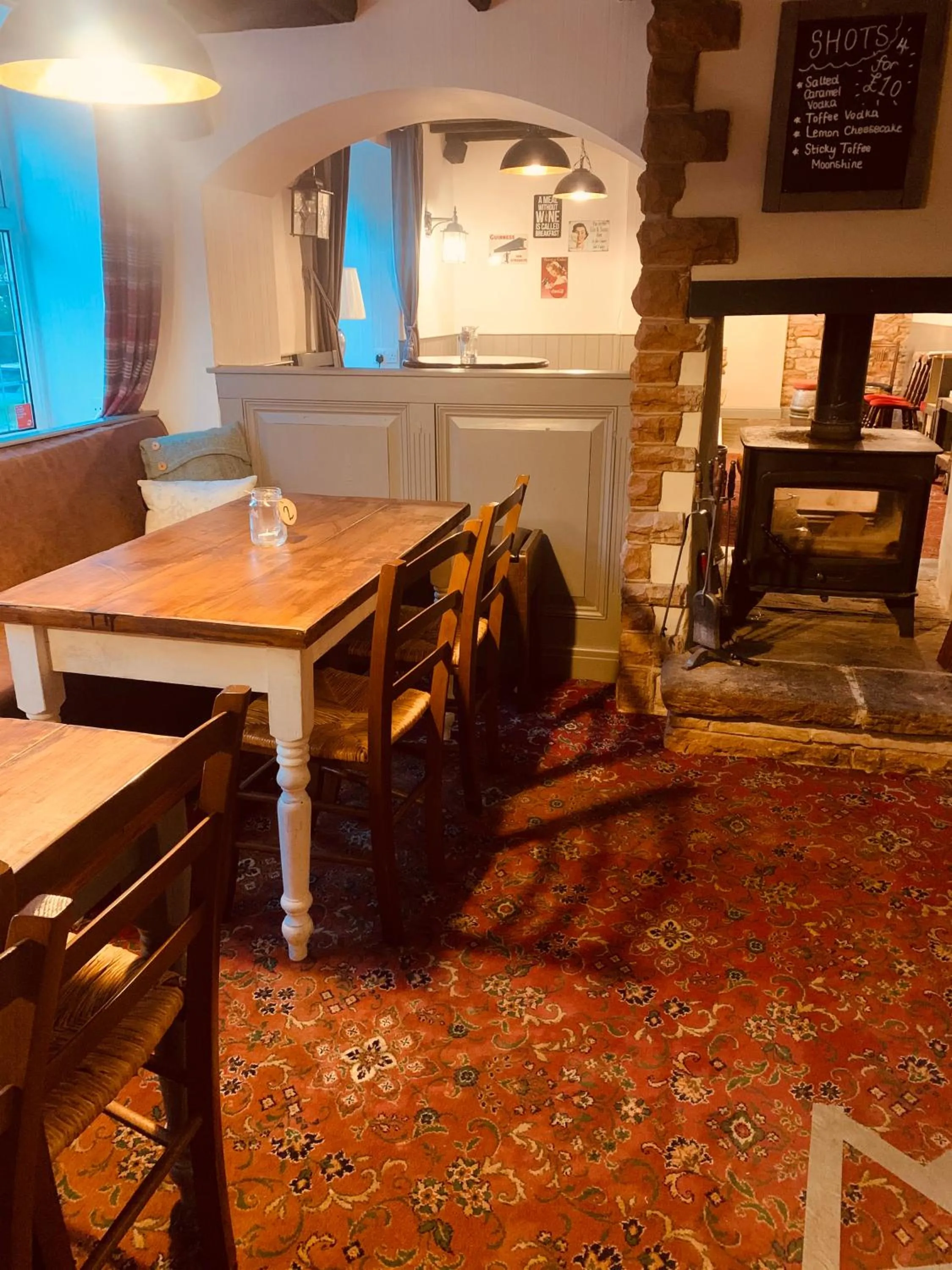 Lounge or bar in The Sun Inn