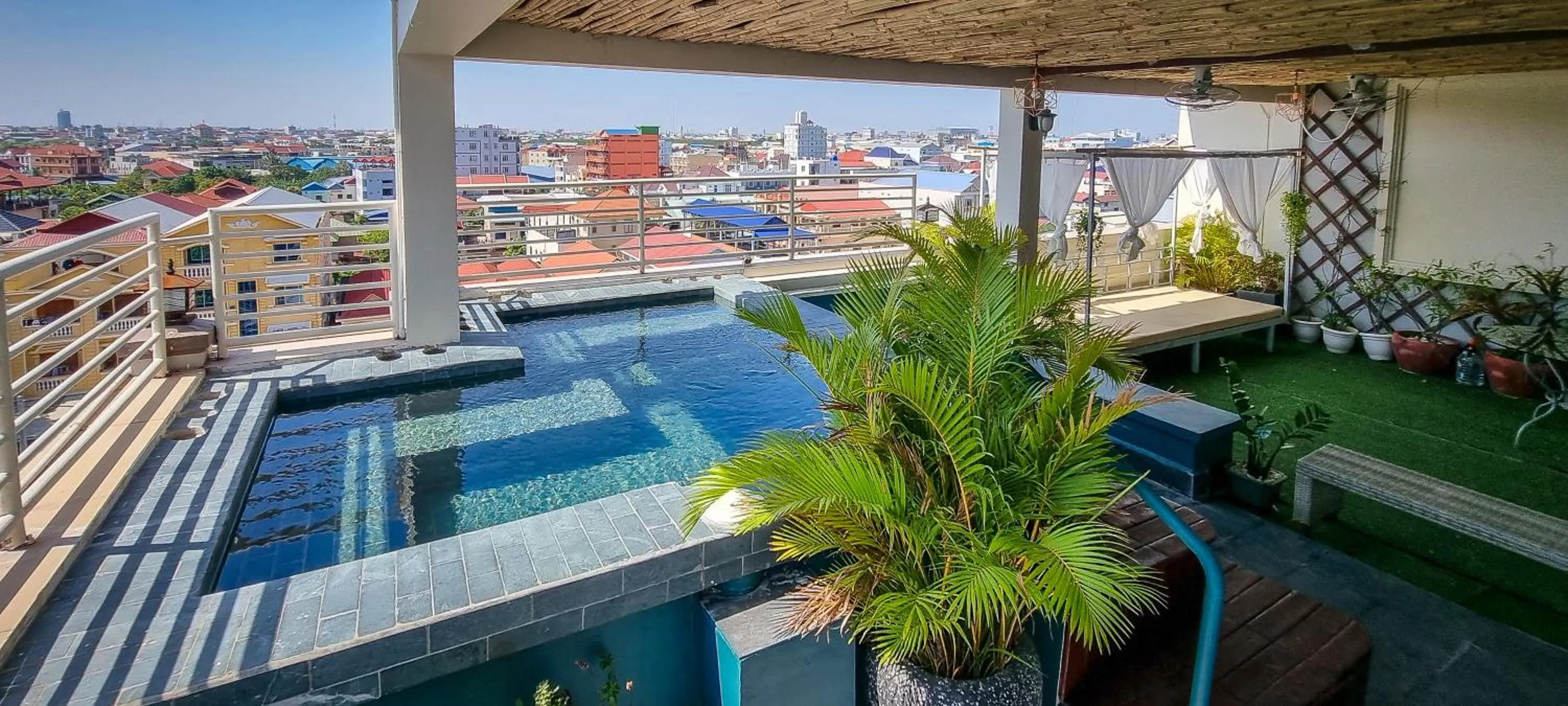 Swimming pool in La Belle Residence