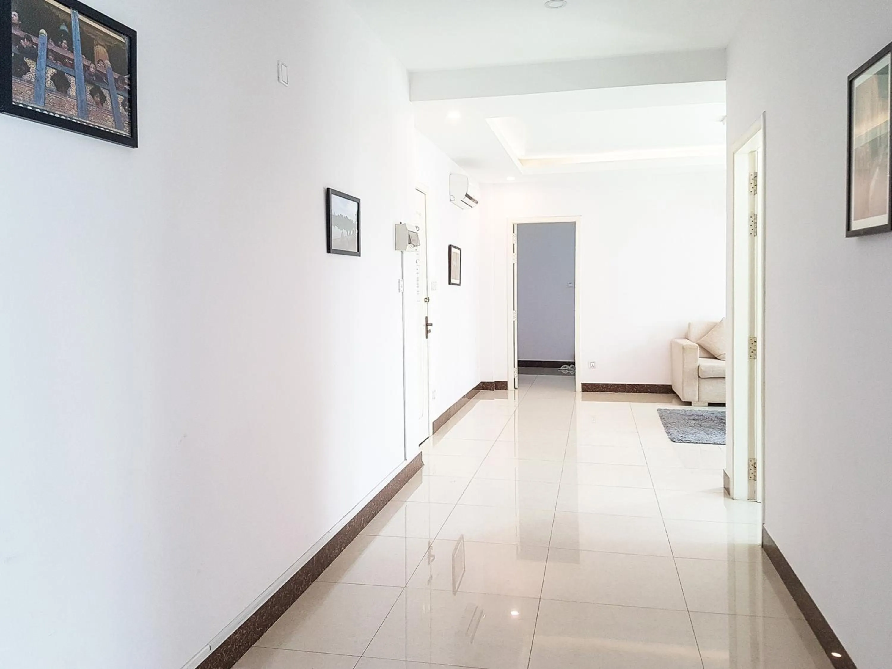 Living room in La Belle Residence