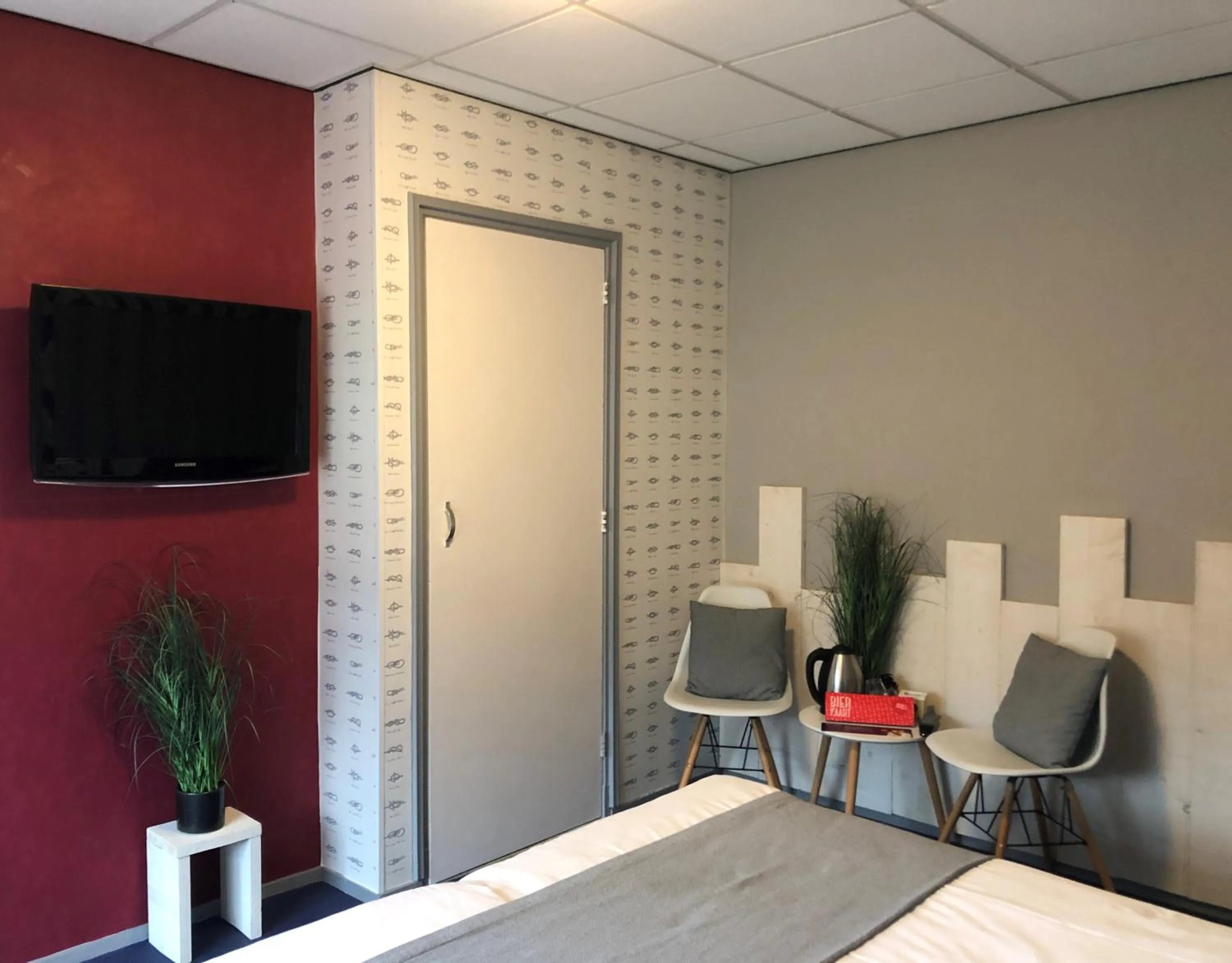 Bedroom, Bed in Belgische Loodsensociëteit