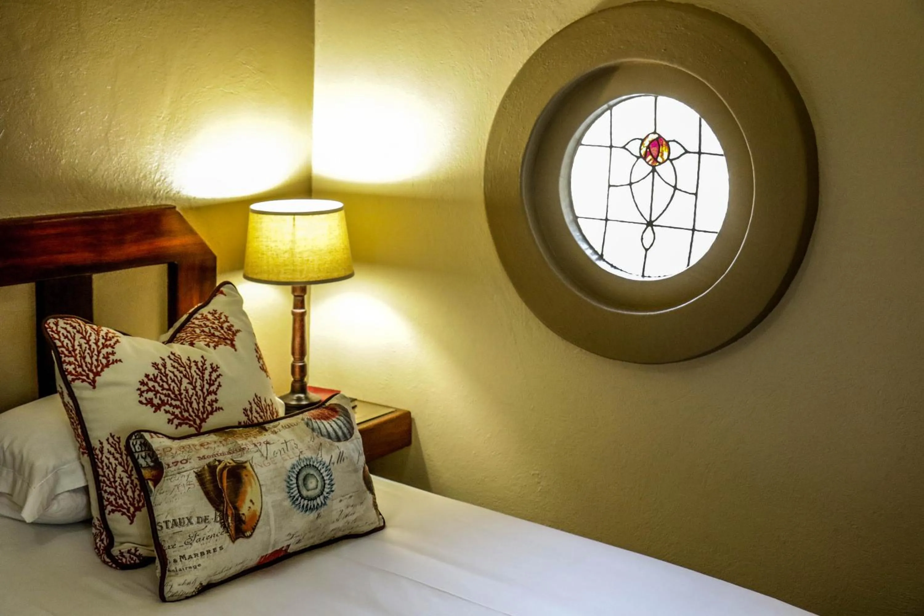 Bed in Oxford Lodge Vryheid