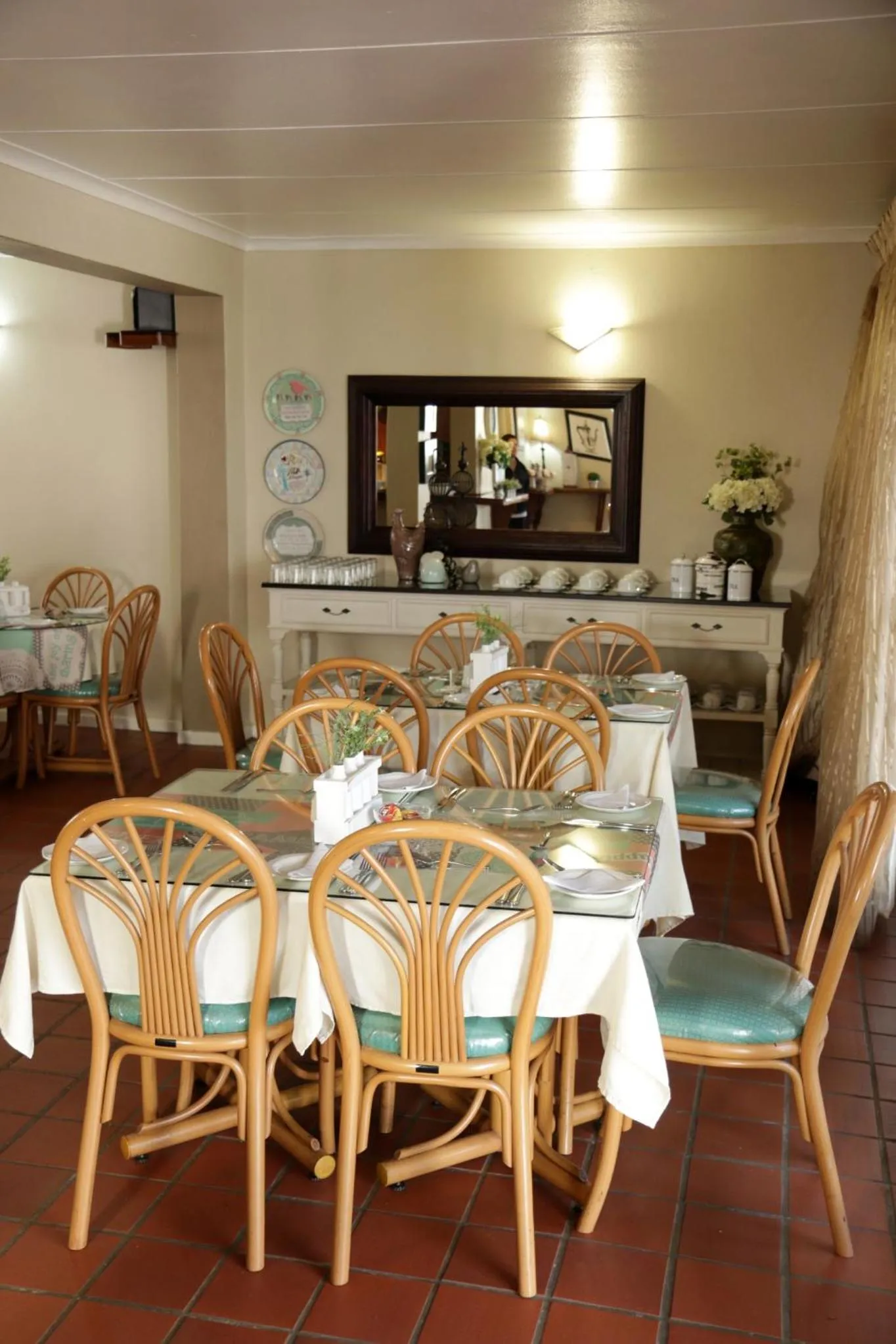 Restaurant/places to eat in Oxford Lodge Vryheid