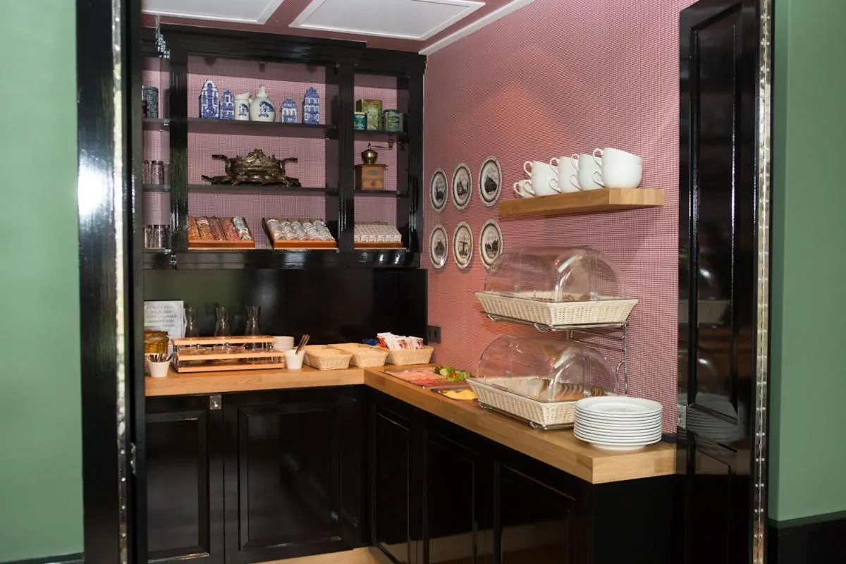 Buffet breakfast in Hotel Boer Goossens