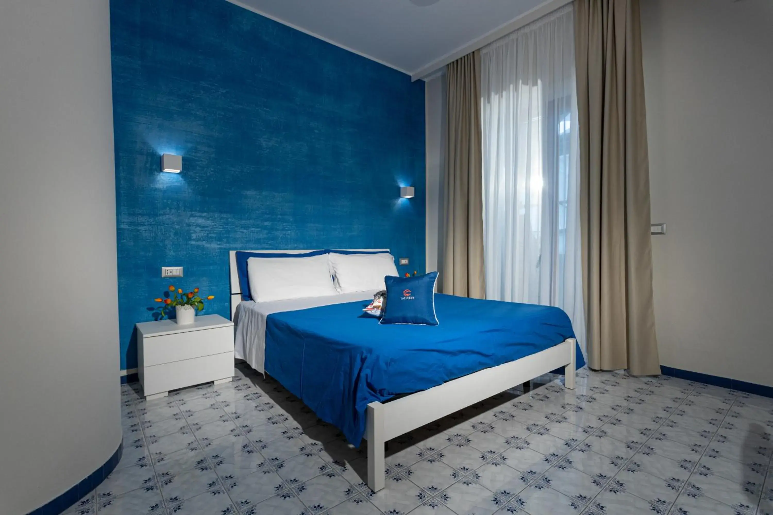 Deluxe Double Room with Balcony in The Reef Sorrento Deluxe Double Room with Balcony in The Reef Sorrento