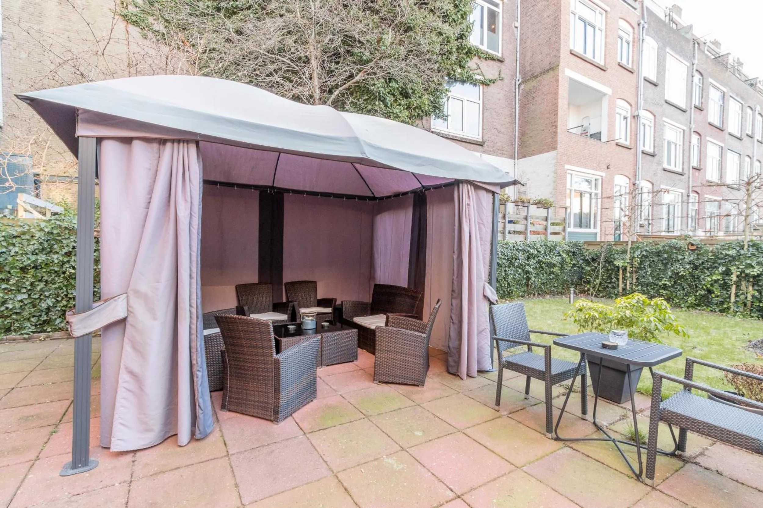 Garden in Hotel Port