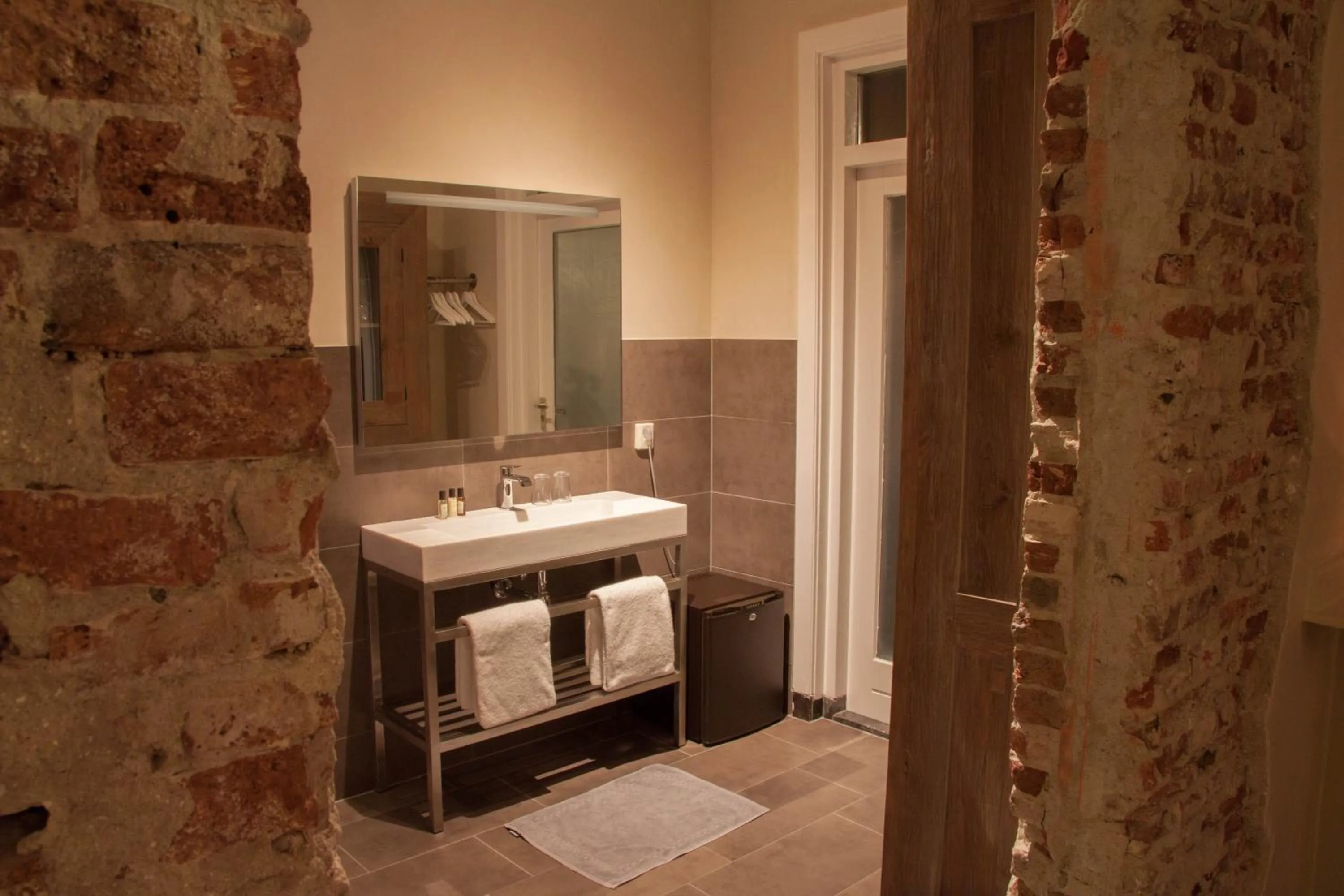 Bathroom in Hotel Huis van Bewaring - Bijzonder boutique hotel in historisch pand