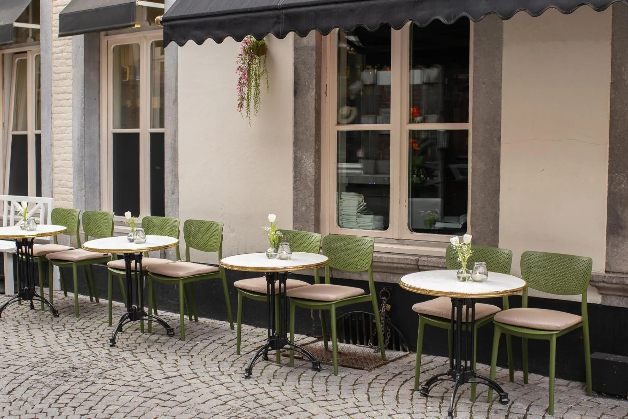 Balcony/Terrace in Le Virage bistro en hotel