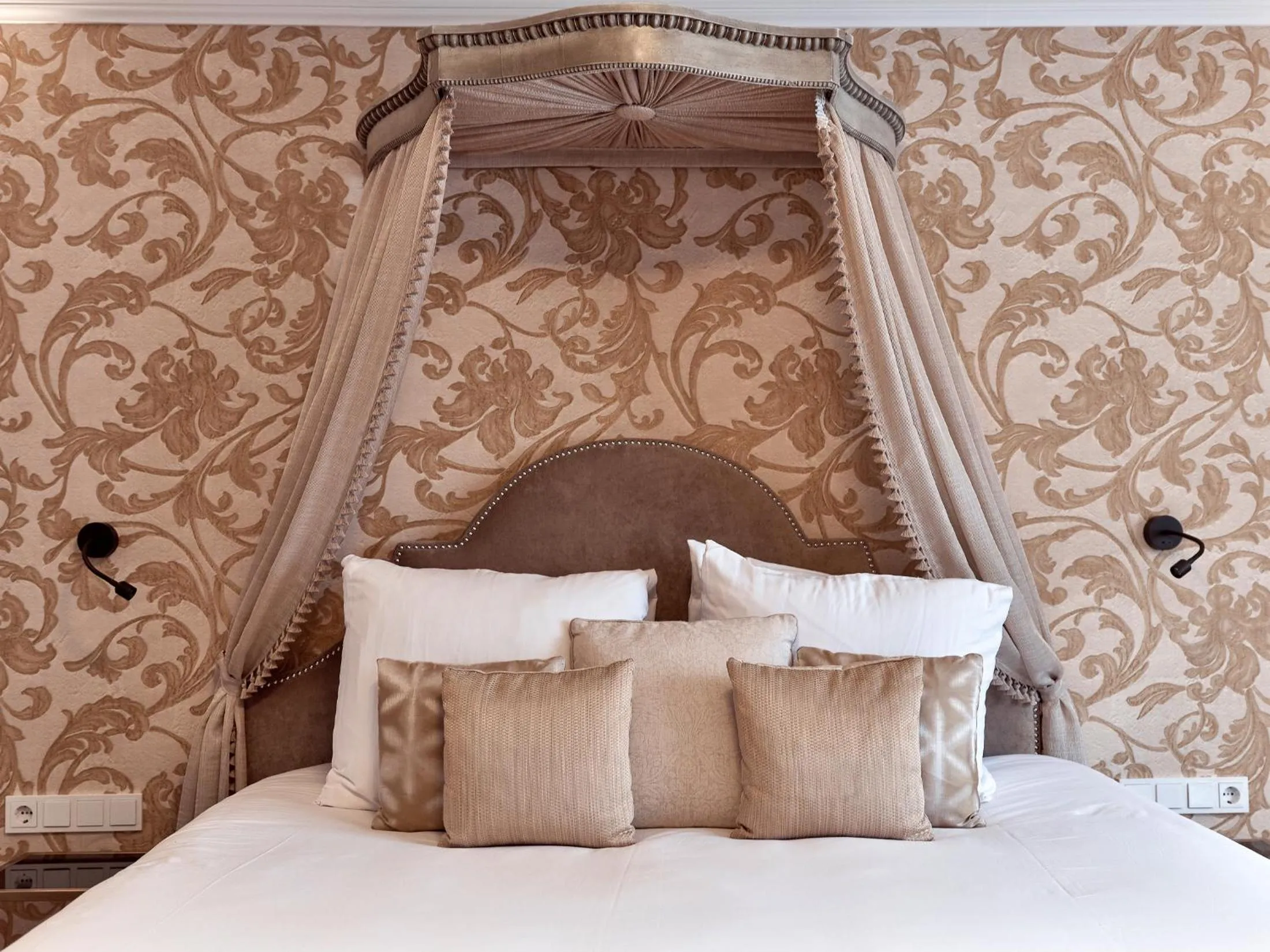 Bed in Good Seasons Hotel Den Bosch