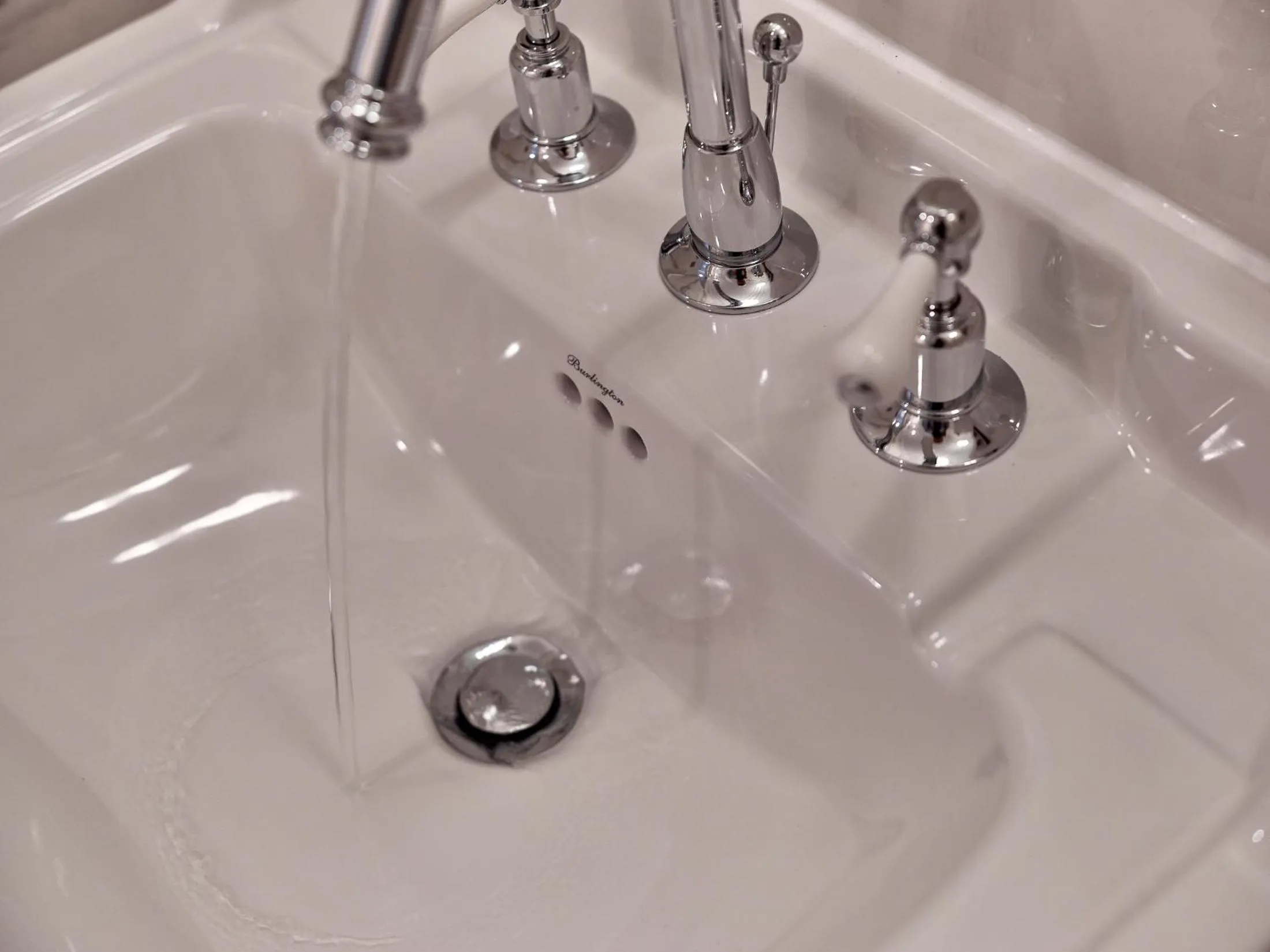 Bathroom in Good Seasons Hotel Den Bosch