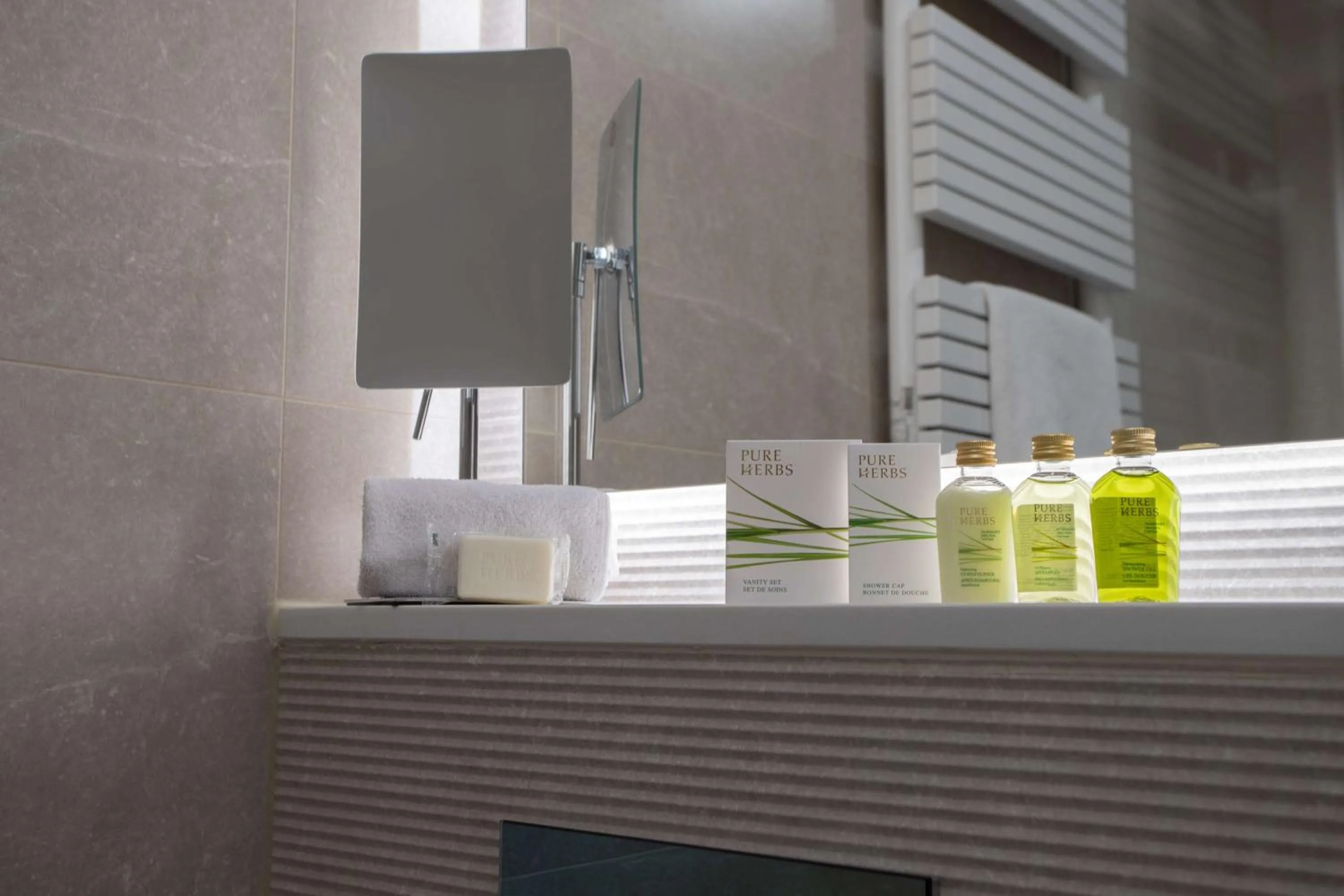 Bathroom in Good Seasons Hotel Den Bosch