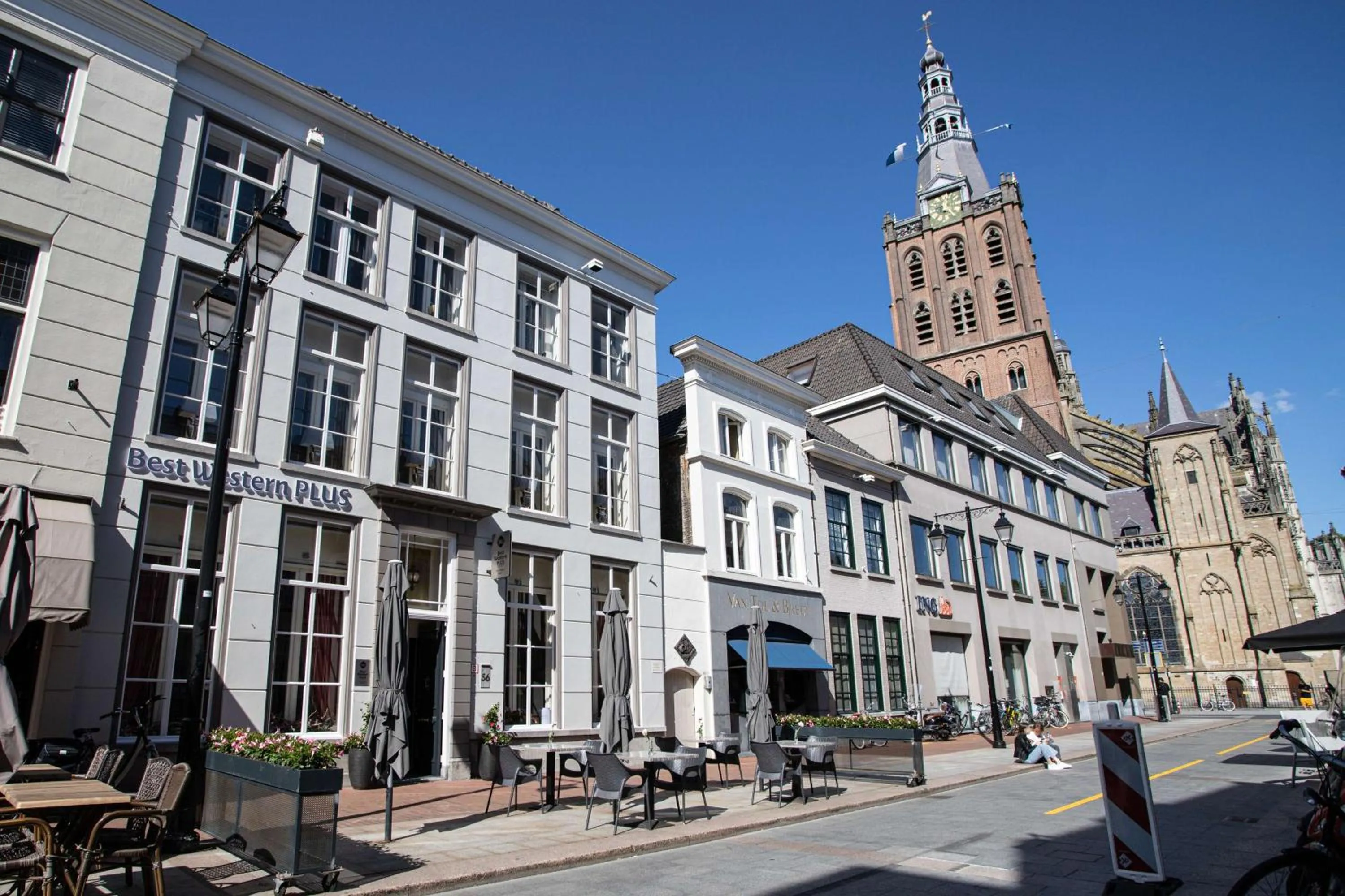 Property building in Good Seasons Hotel Den Bosch