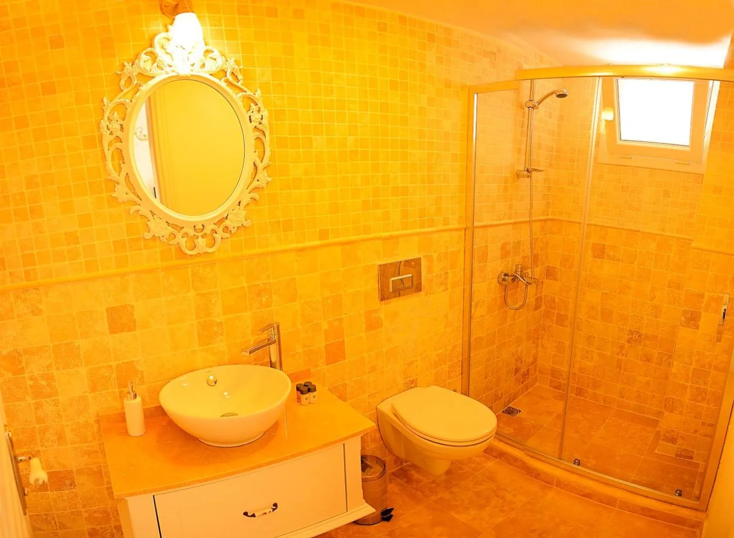 Shower in Selin Hotel