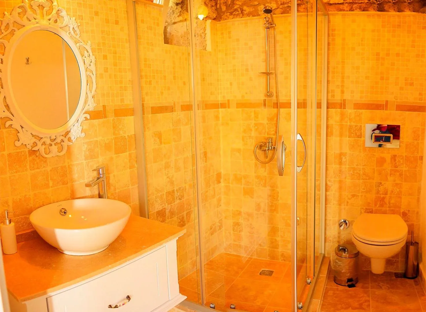 Shower in Selin Hotel