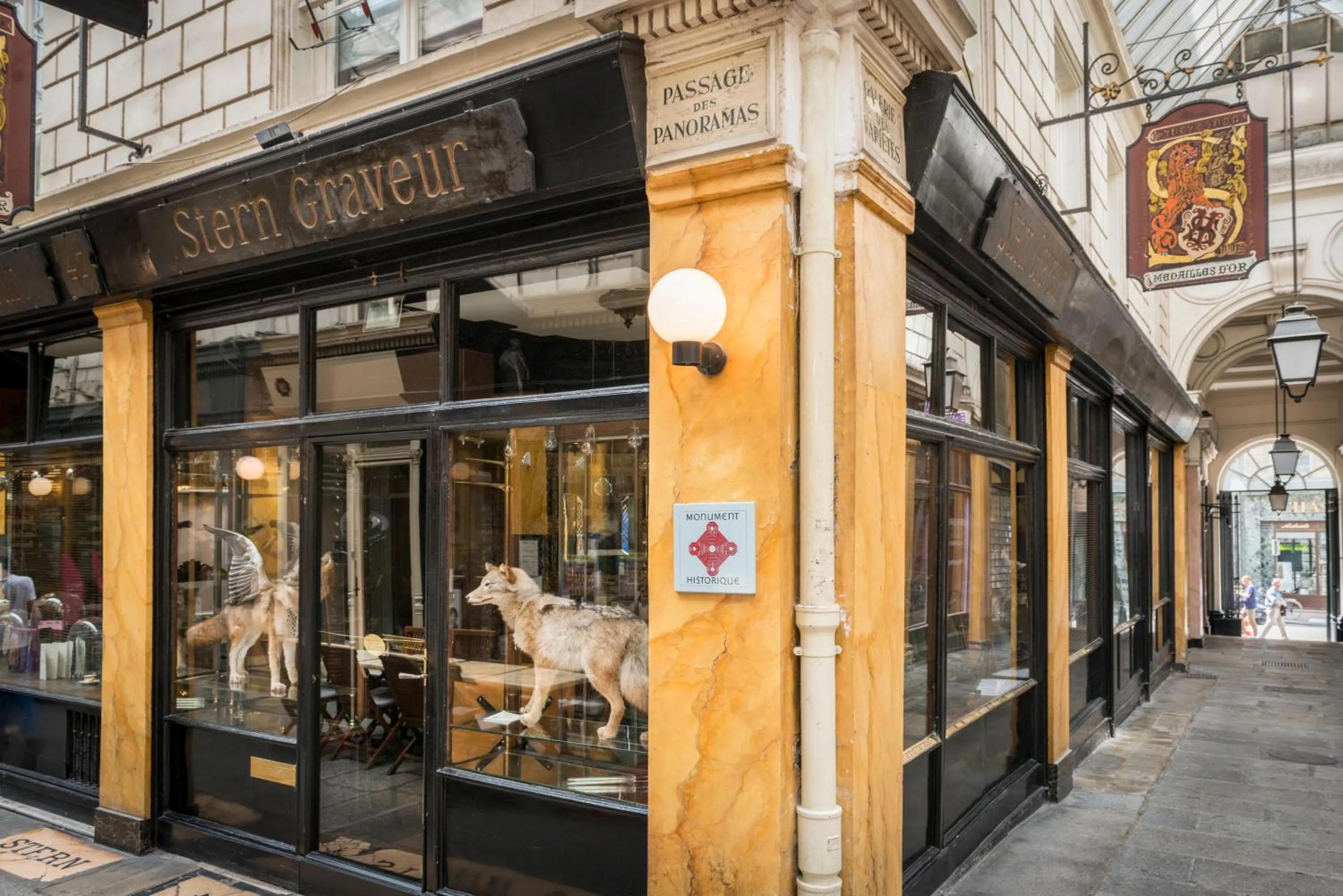 Facade/entrance in Hôtel Adèle & Jules