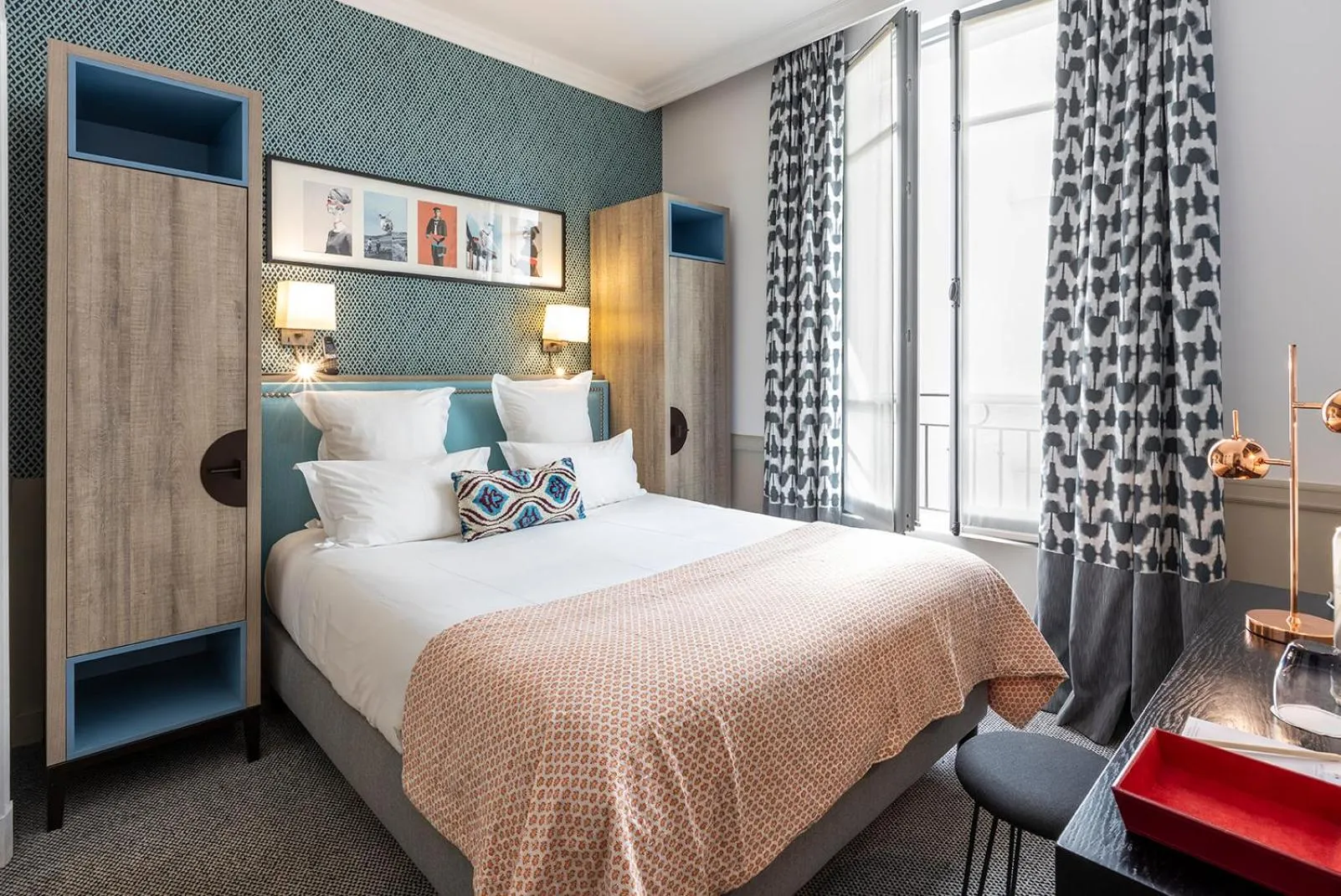 Bed in Hôtel Adèle & Jules