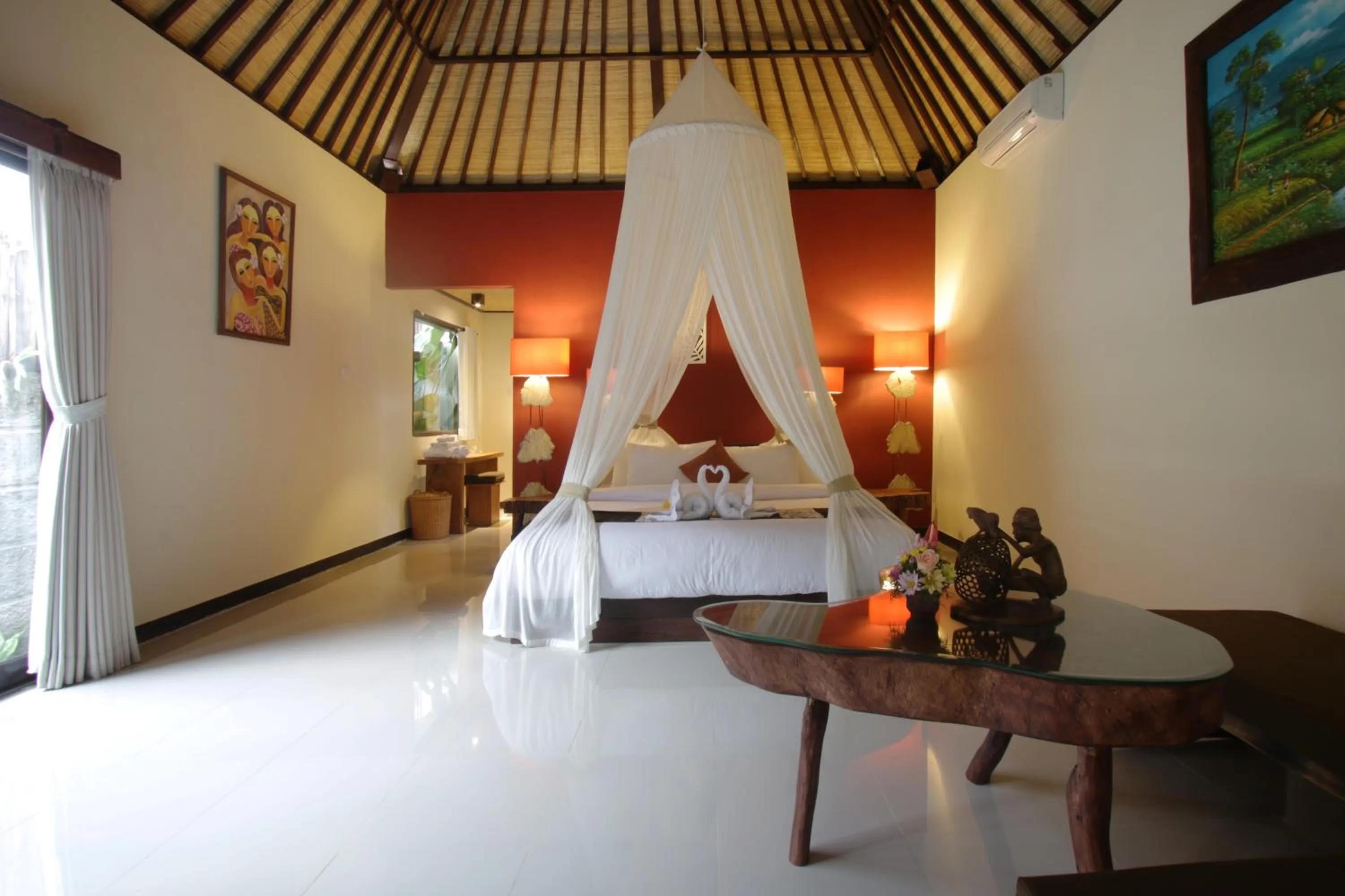 Bed in The Forest Villa Ubud