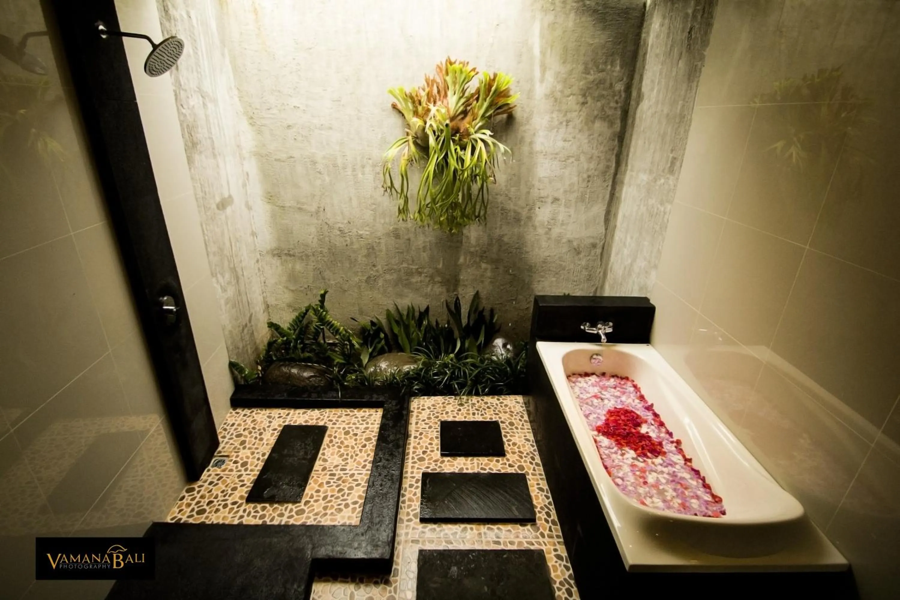 Shower in The Forest Villa Ubud