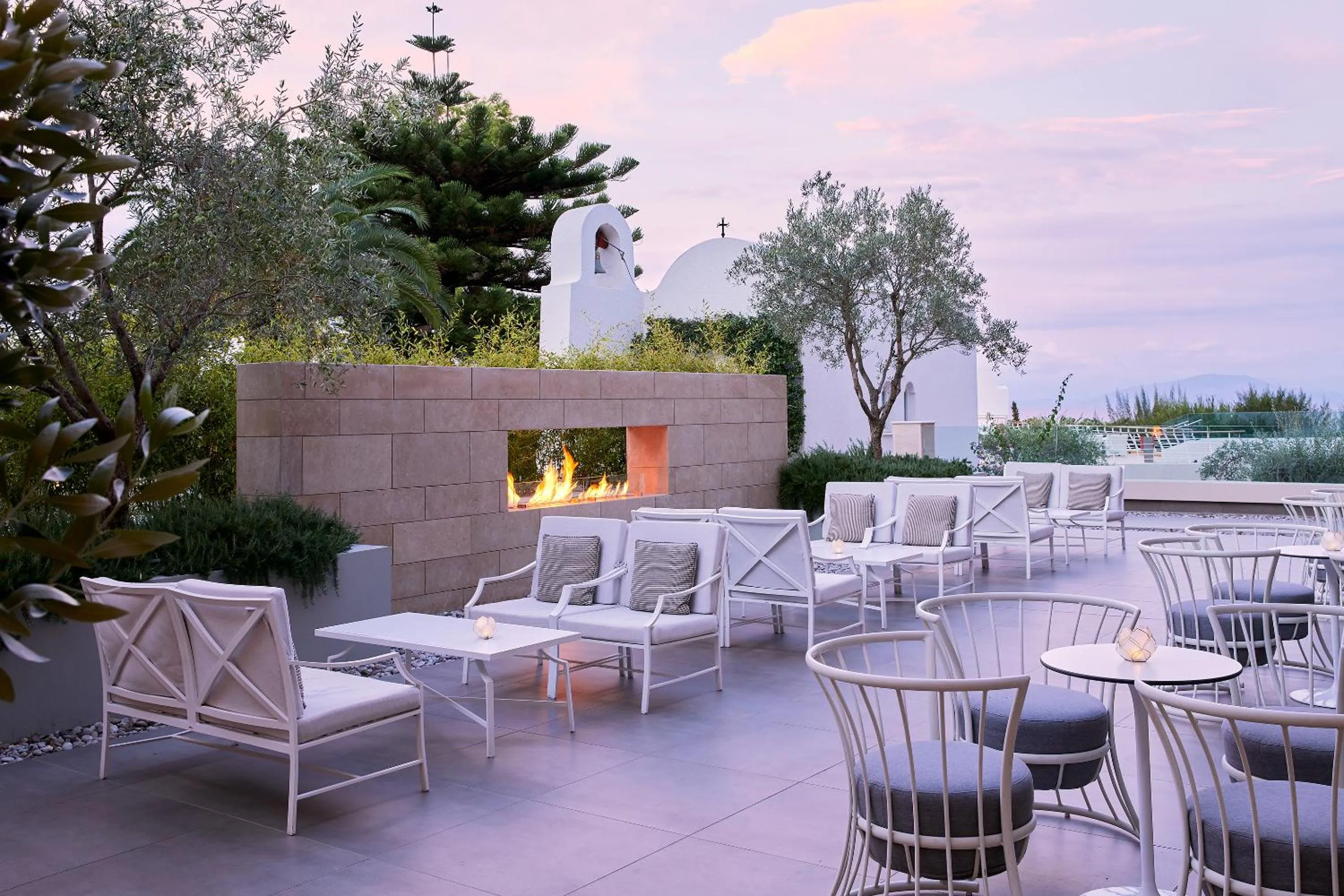 Patio in MarBella, Mar-Bella Collection