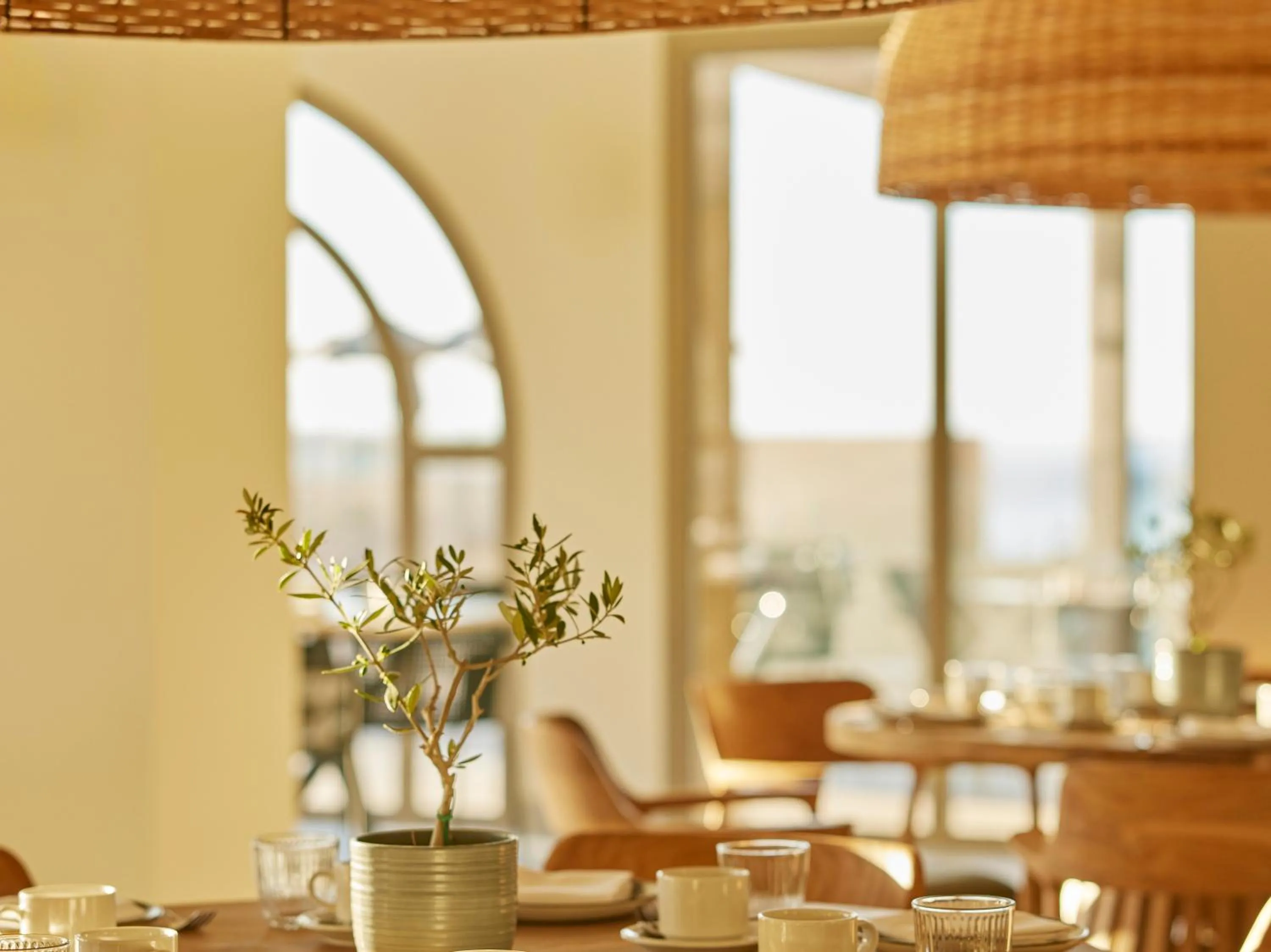 Restaurant/places to eat in MarBella, Mar-Bella Collection