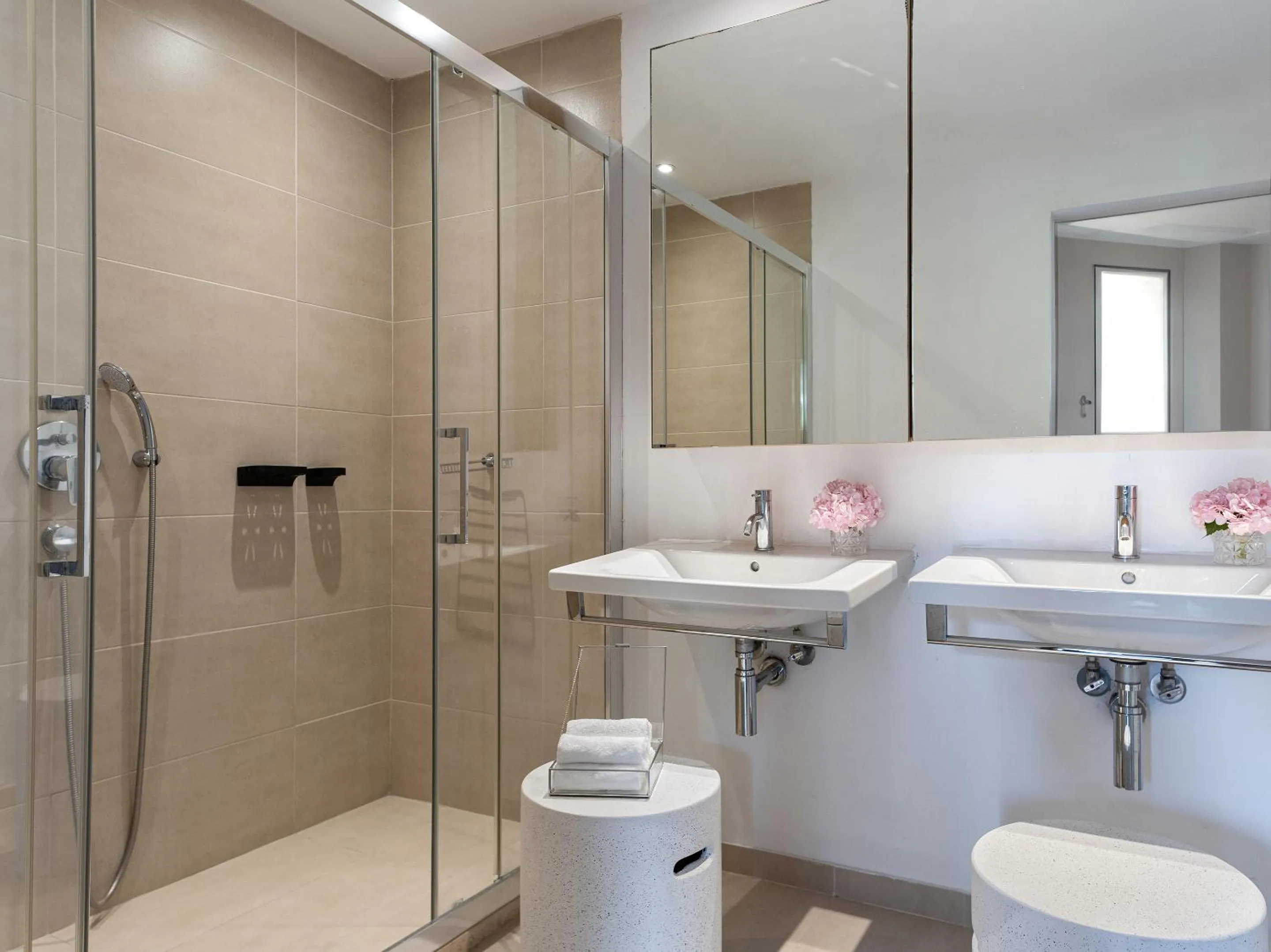 Grecotel Lux Me Dama Dama