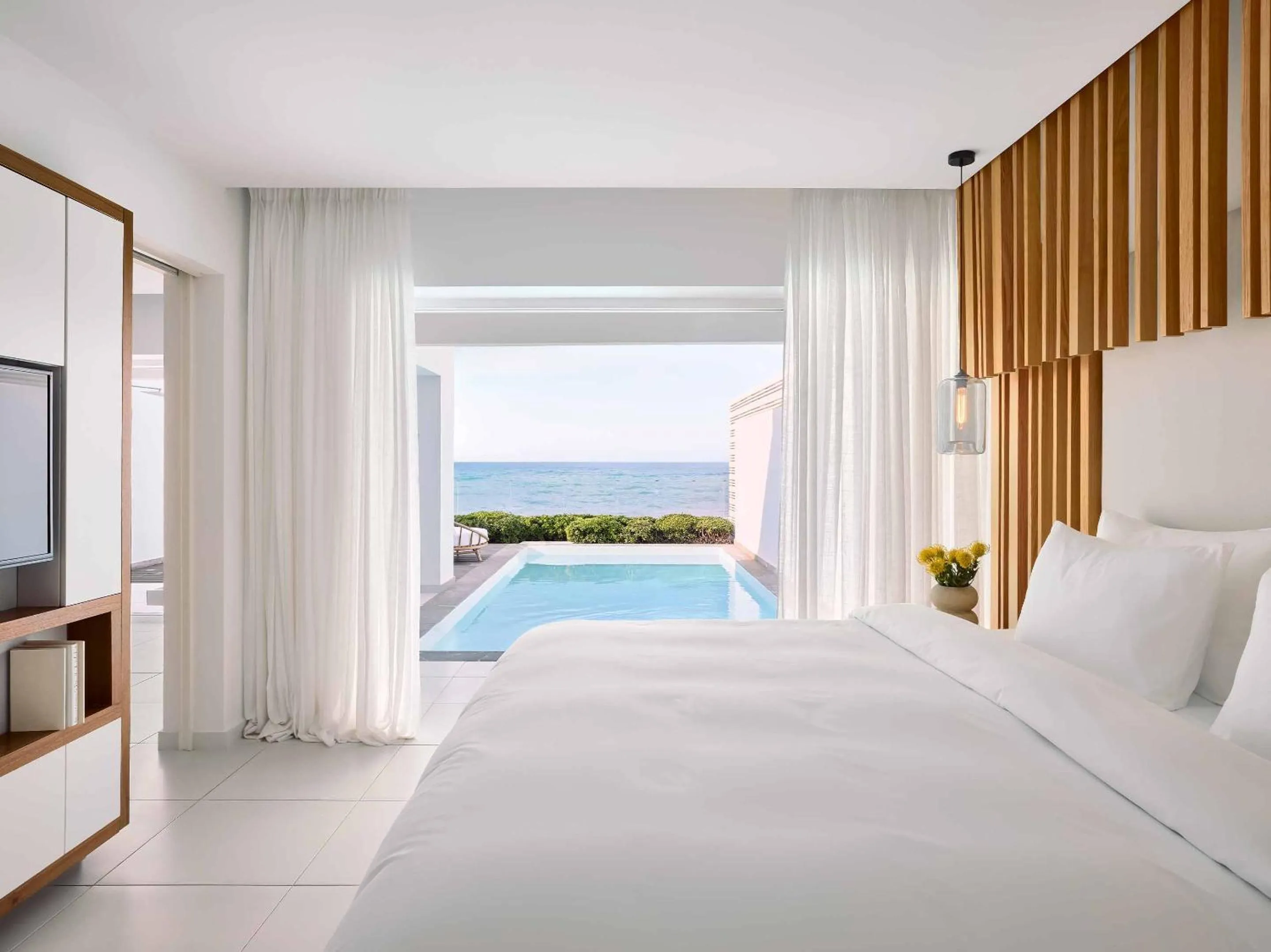 Bedroom, Bed in Grecotel LUXME White