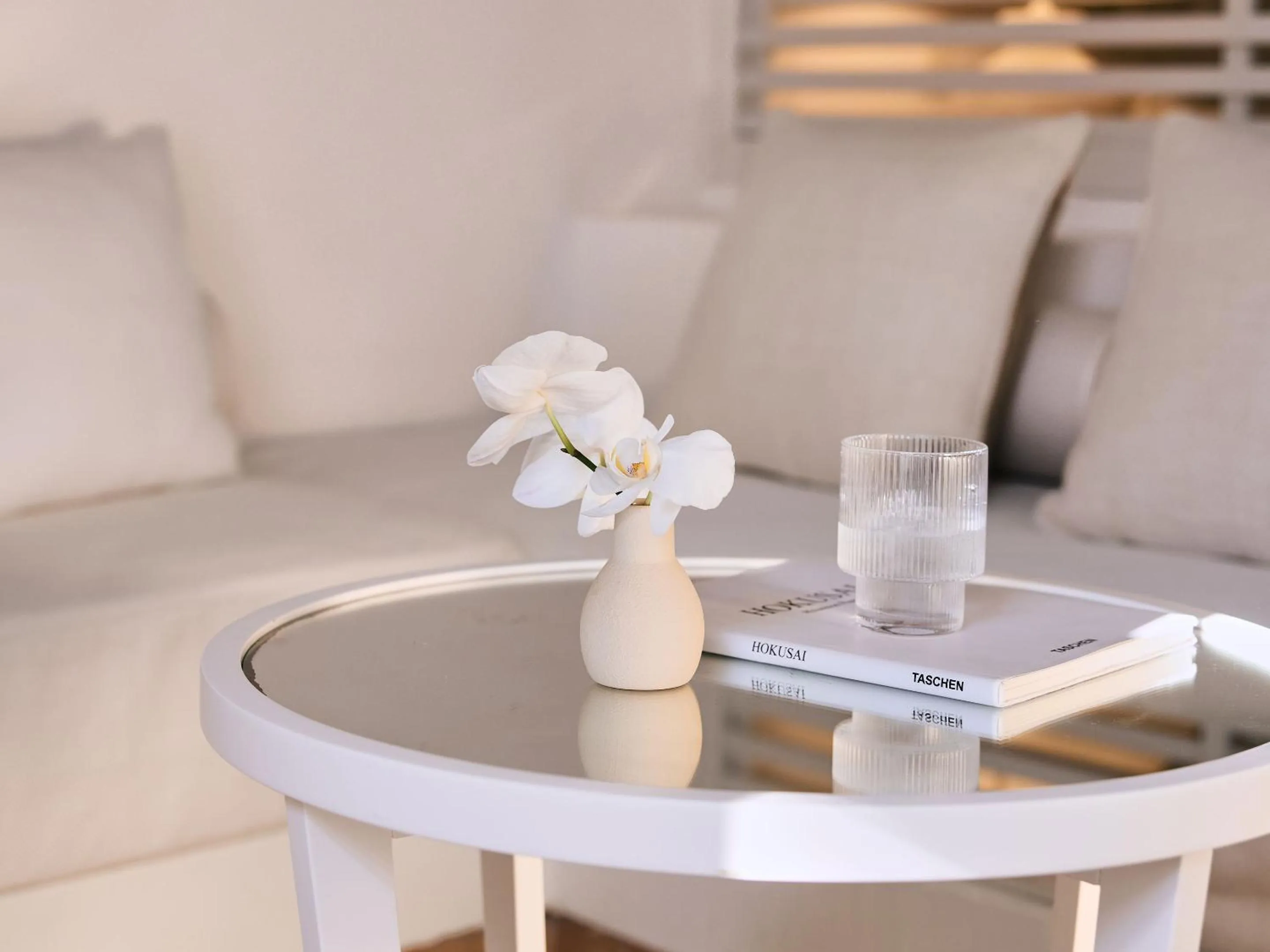 Seating area in Grecotel LUXME White