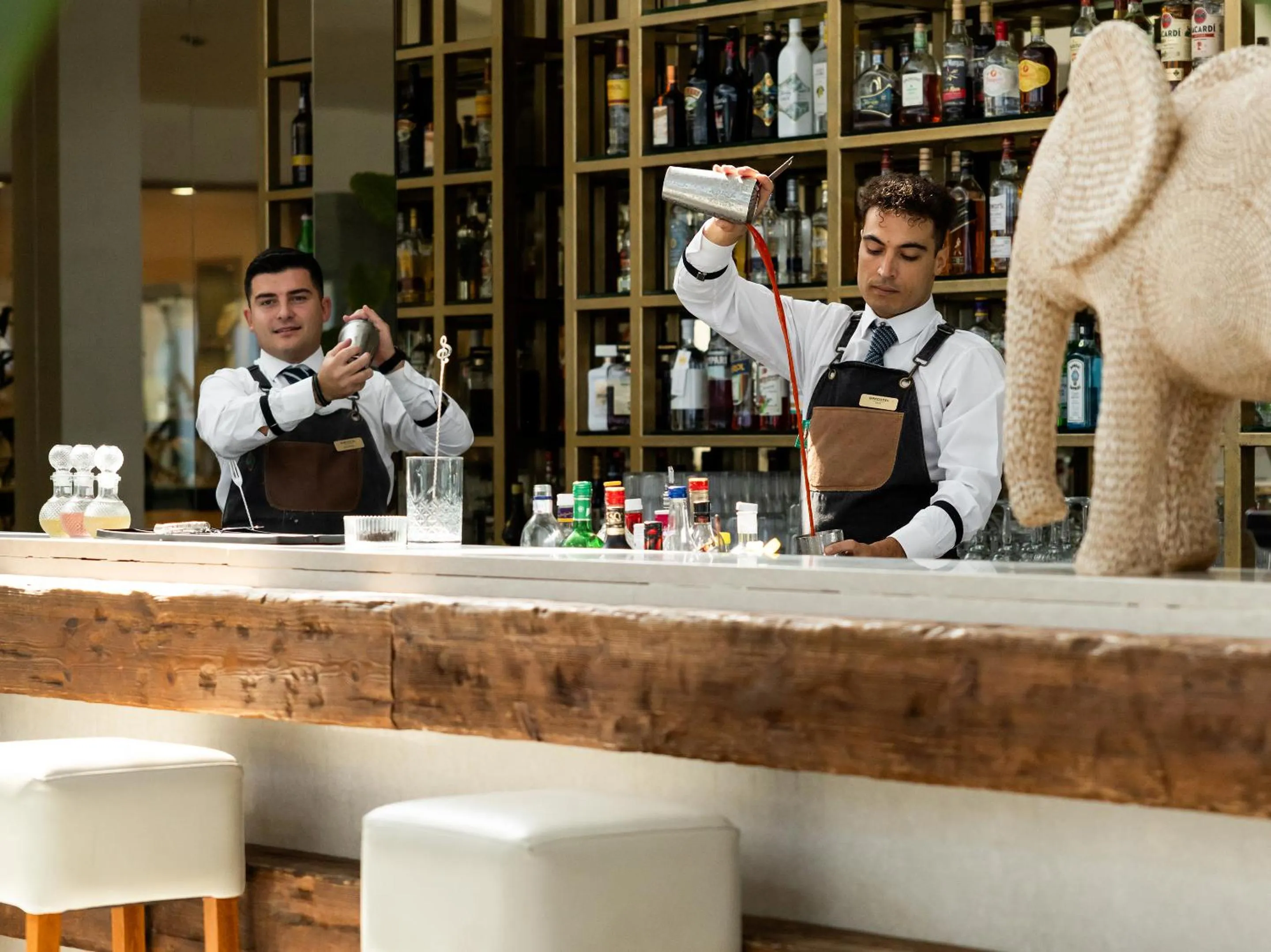 Lounge or bar in Grecotel LUXME White