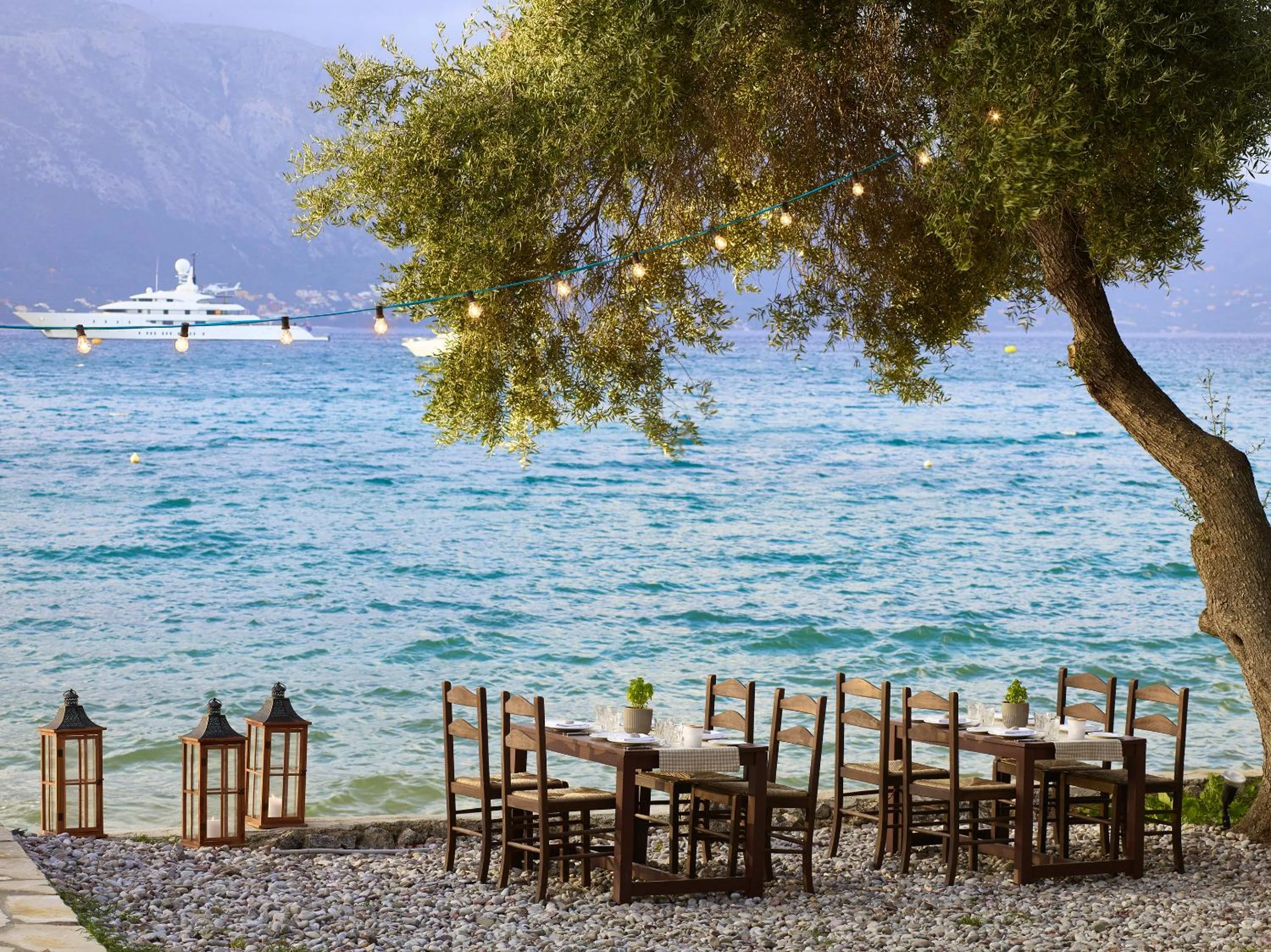 Restaurant/places to eat in Grecotel LUXME Daphnila Bay