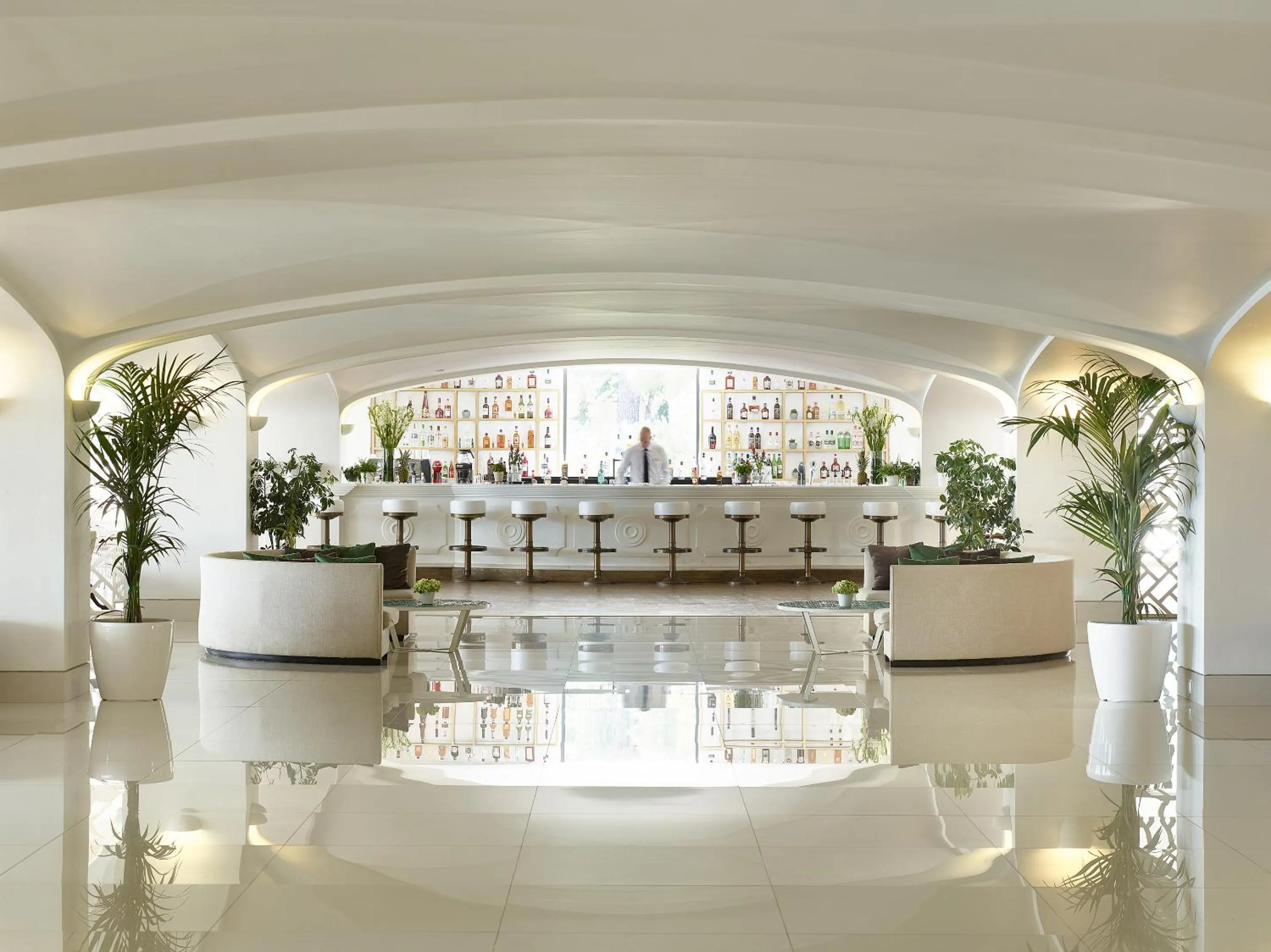 Lounge or bar in Grecotel LUXME Daphnila Bay