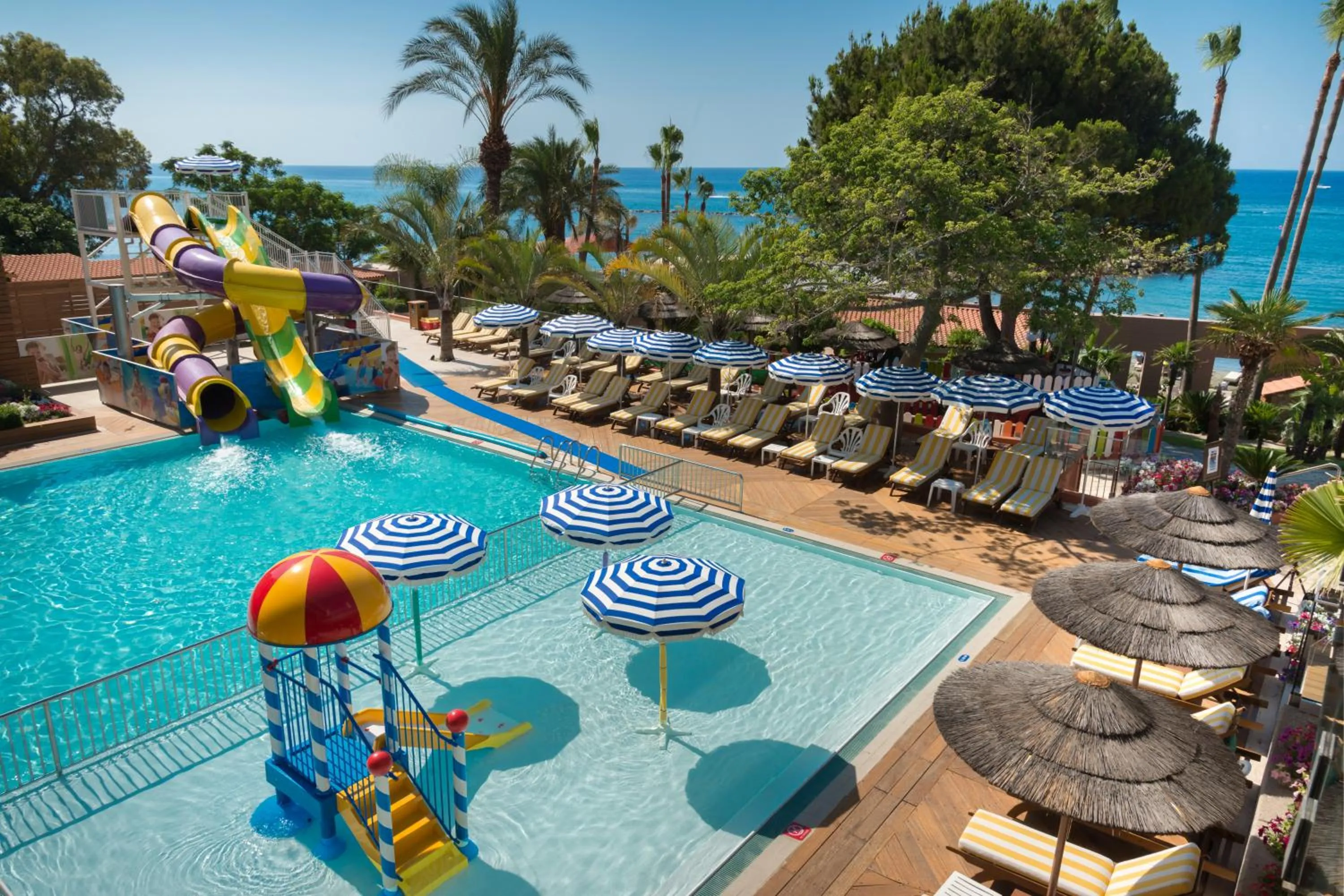 Swimming pool in Amathus Beach Hotel Limassol