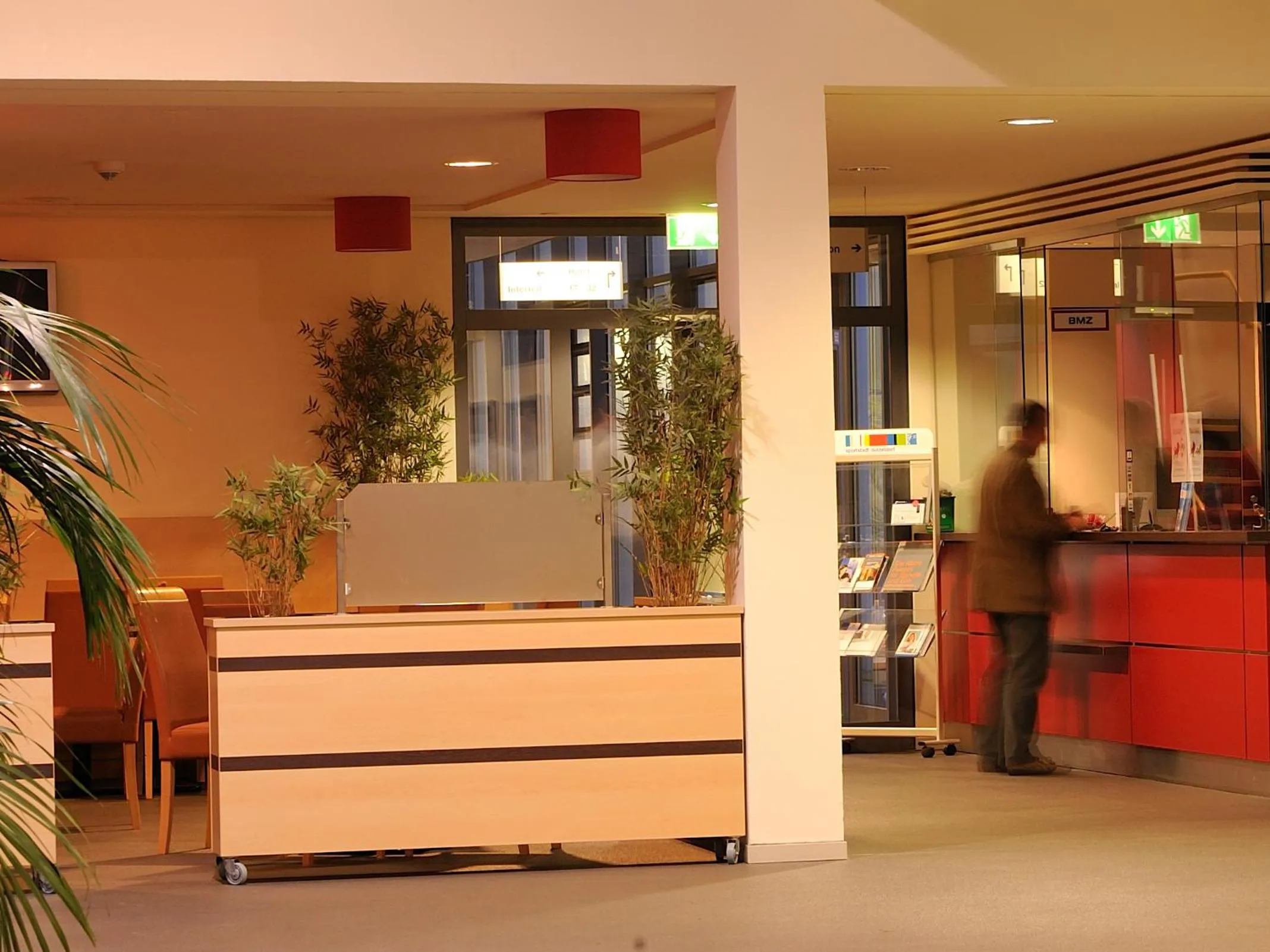 Lobby or reception in Sporthotel Borussia Düsseldorf