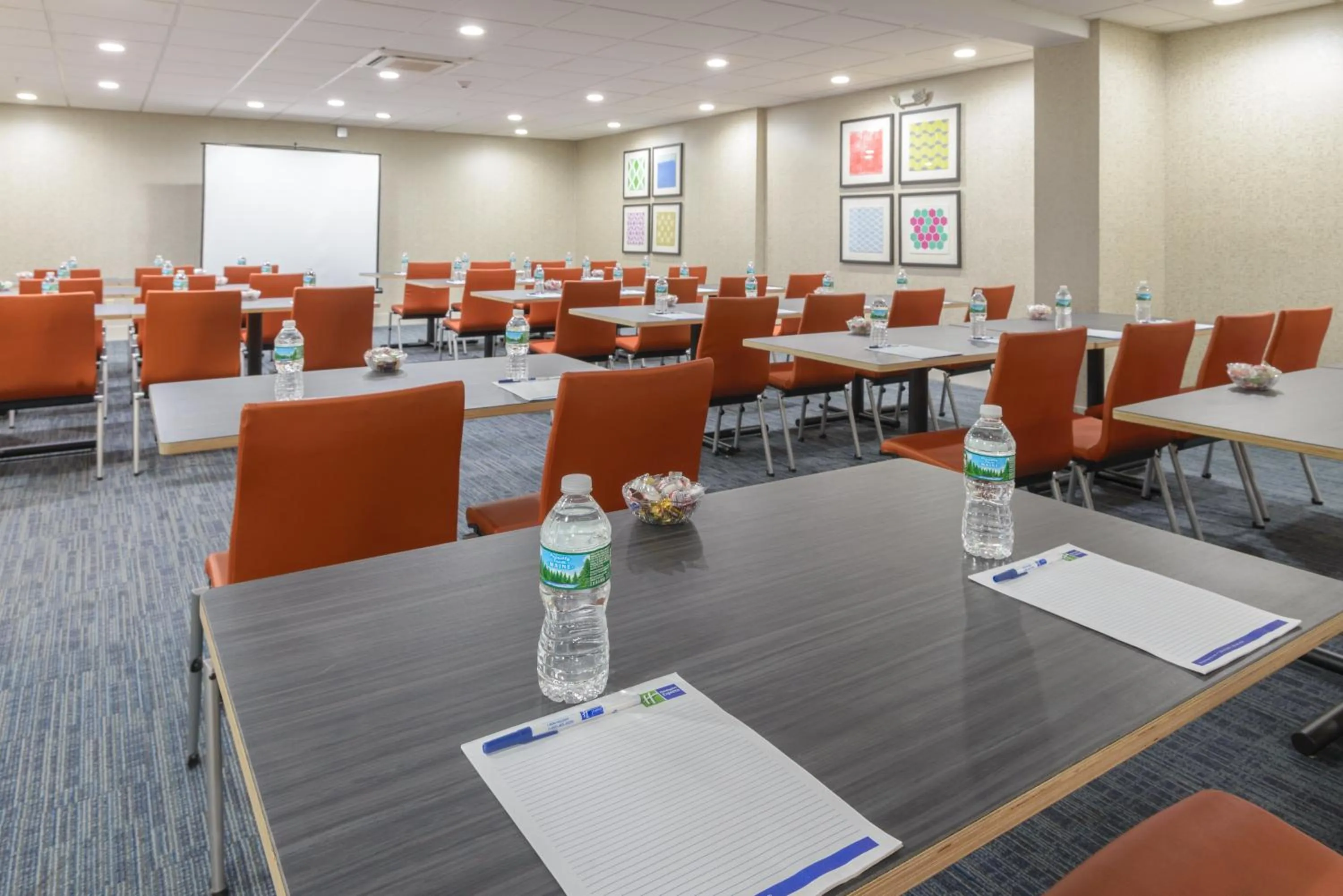 Meeting/conference room in Holiday Inn Express Southington by IHG