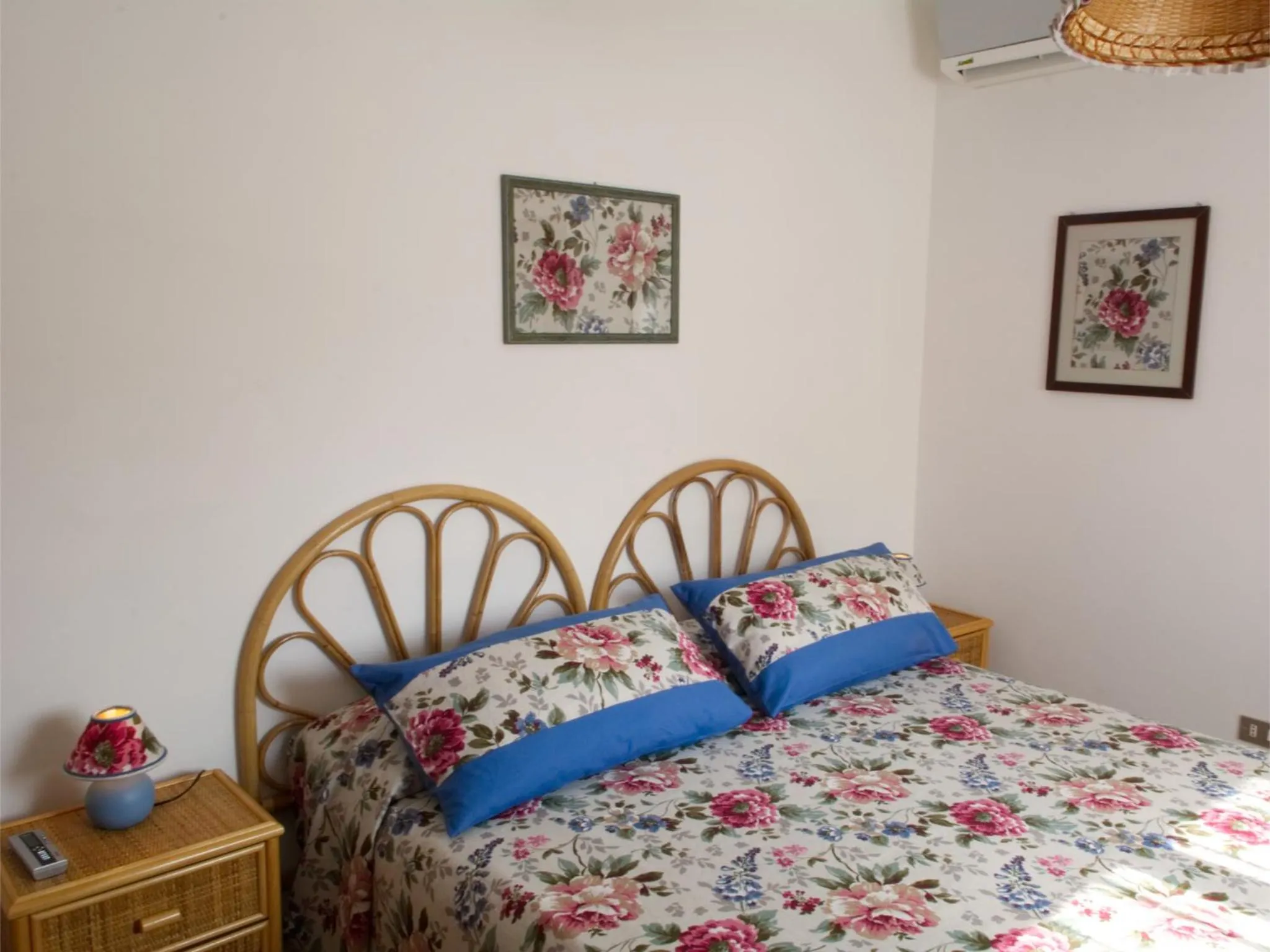 Photo of the whole room in Villa Elvira B&B