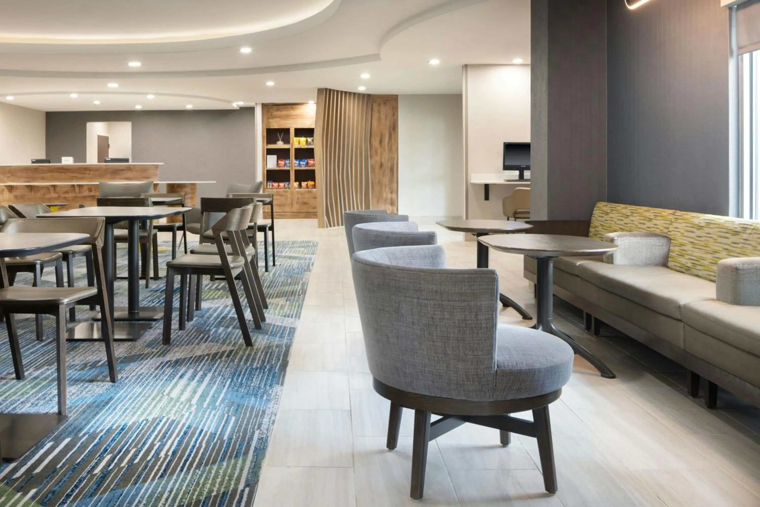 Lobby or reception in SpringHill Suites Midland
