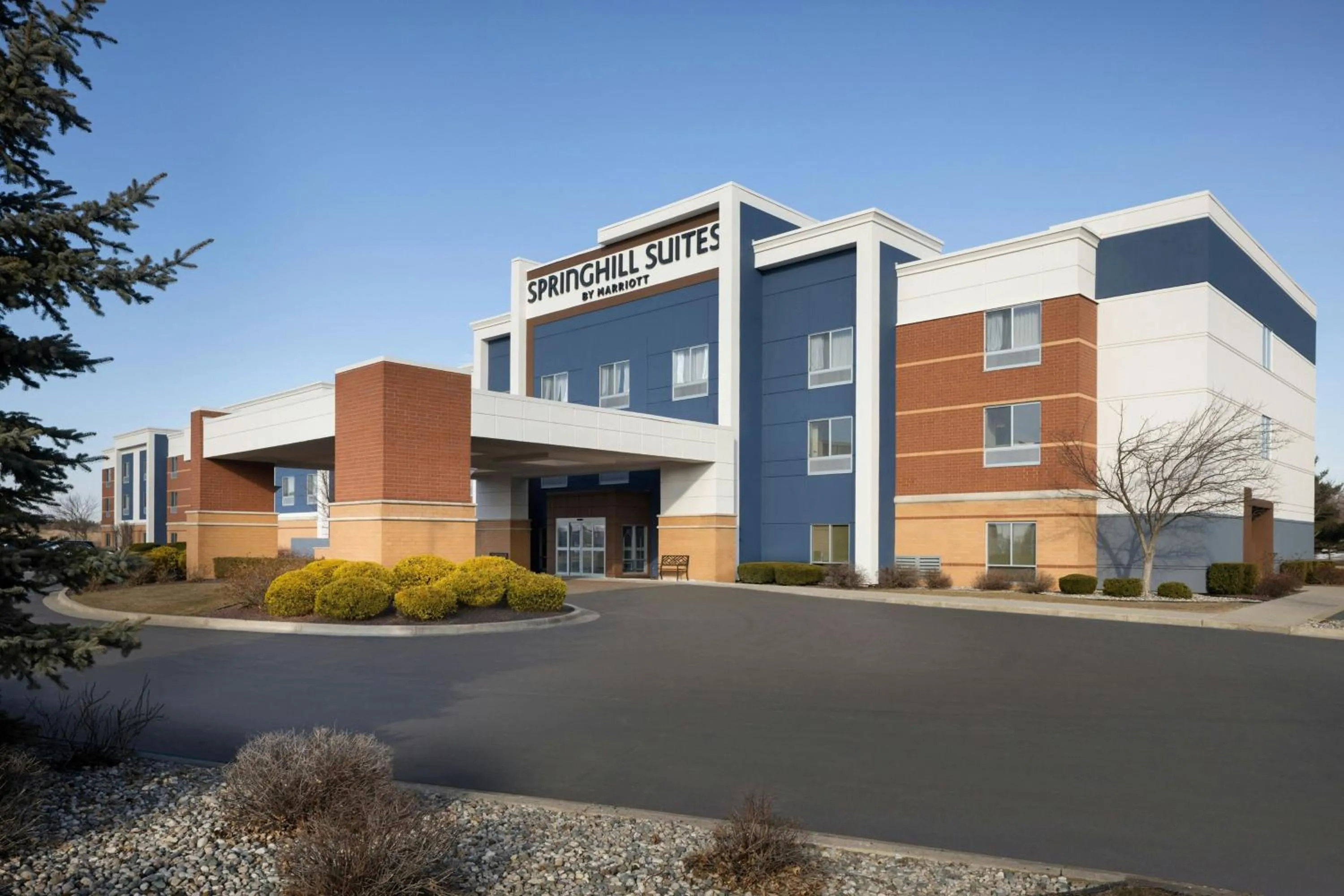 Property building in SpringHill Suites Midland