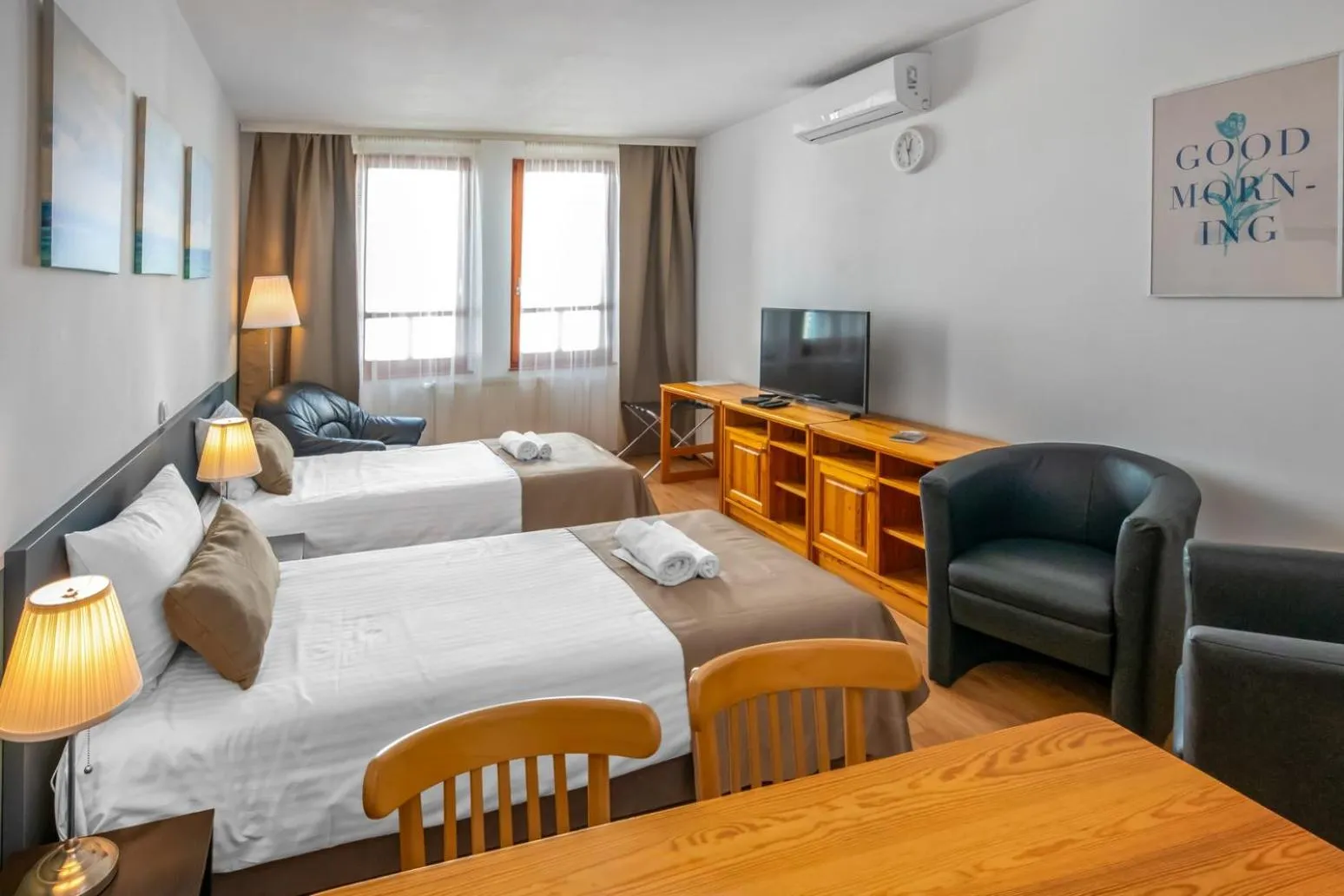 Living room, Bed in Corvin Hotel Budapest Residence