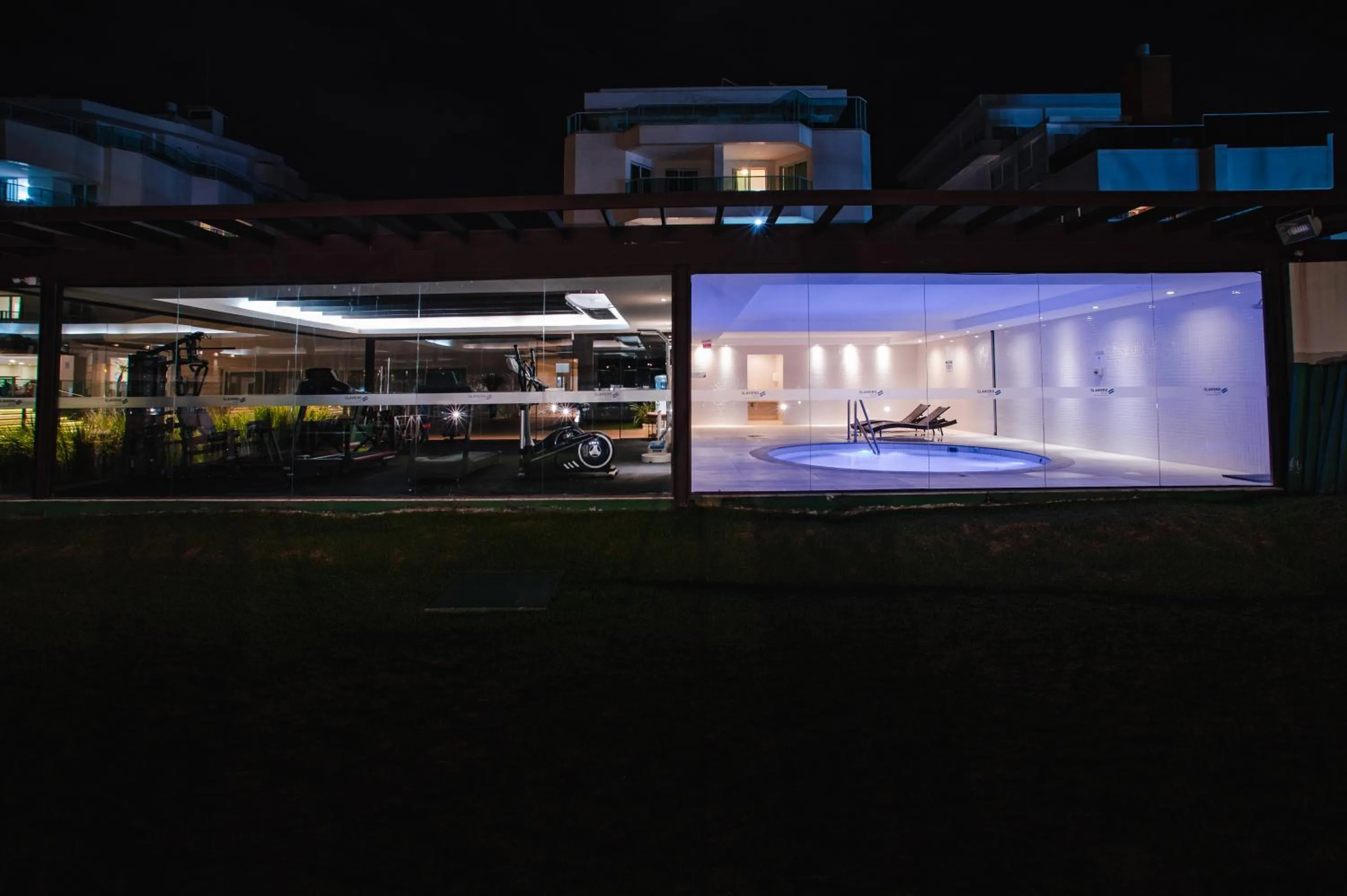 Night in Slaviero Ingleses Convention