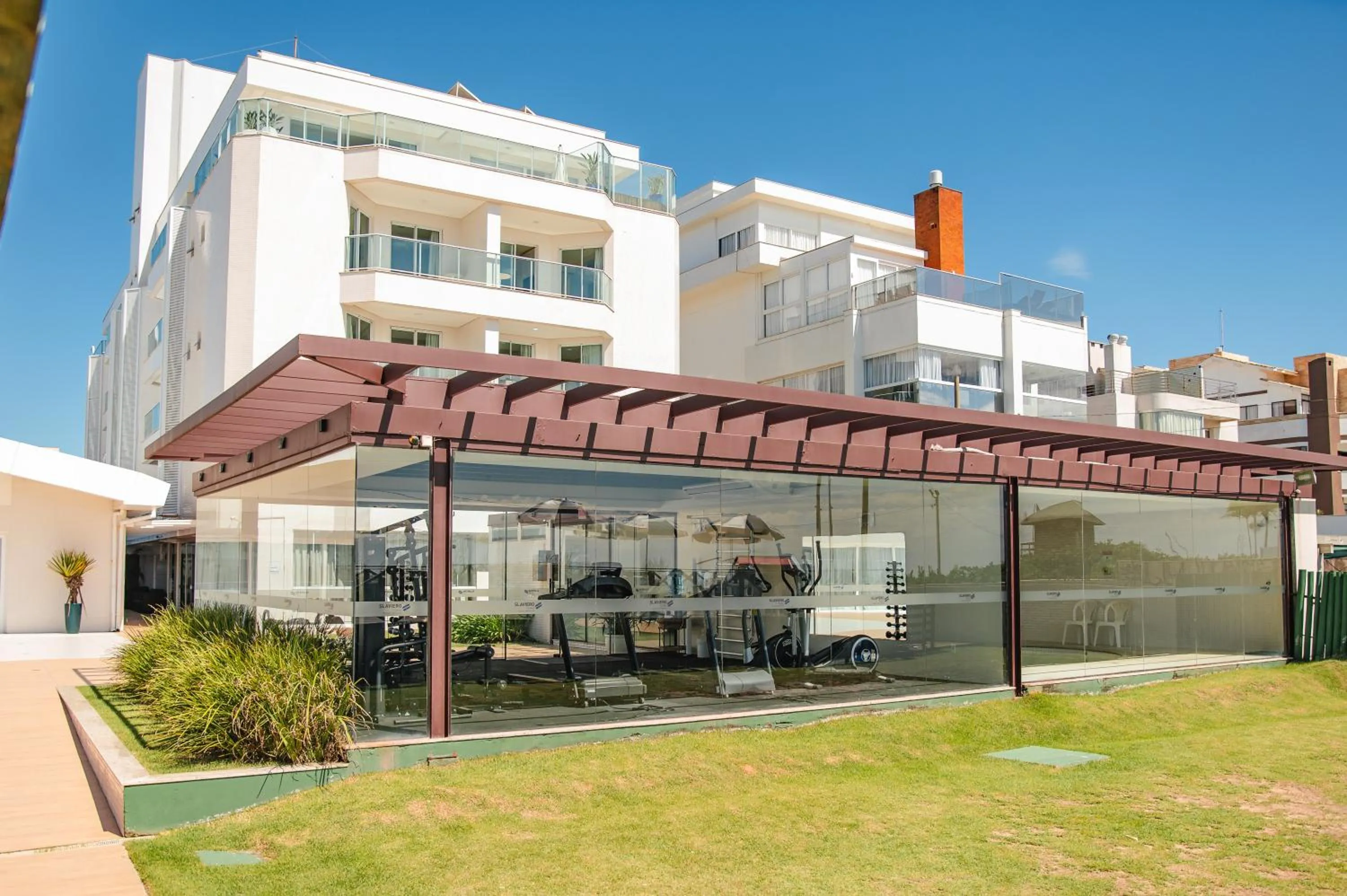 Property building in Slaviero Ingleses Convention