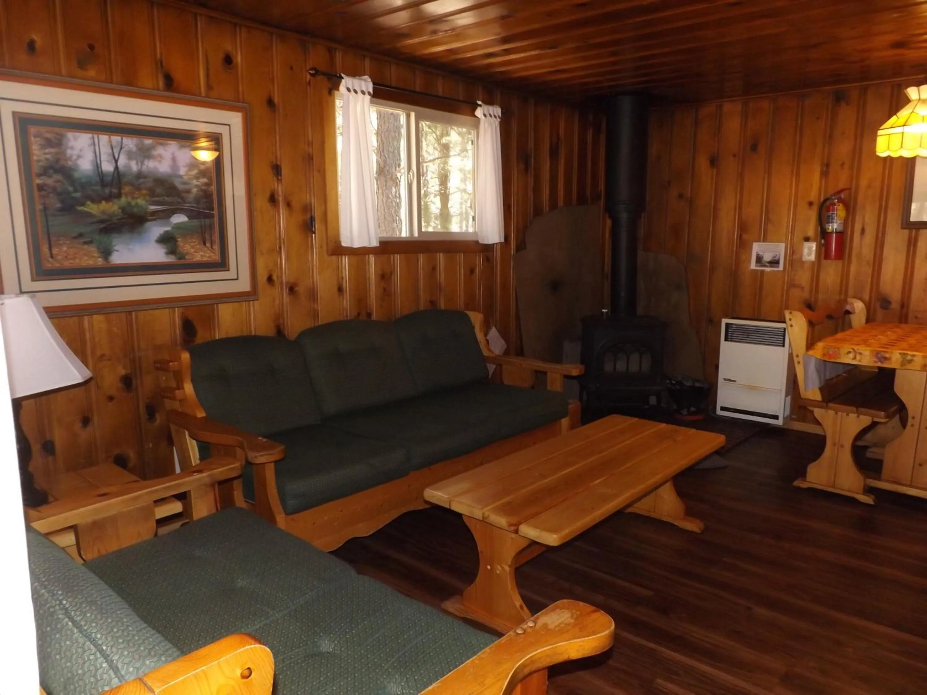 Arizona Mountain Inn & Cabins