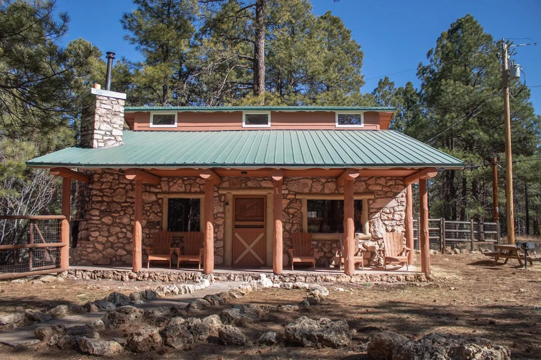 Property building in Arizona Mountain Inn & Cabins