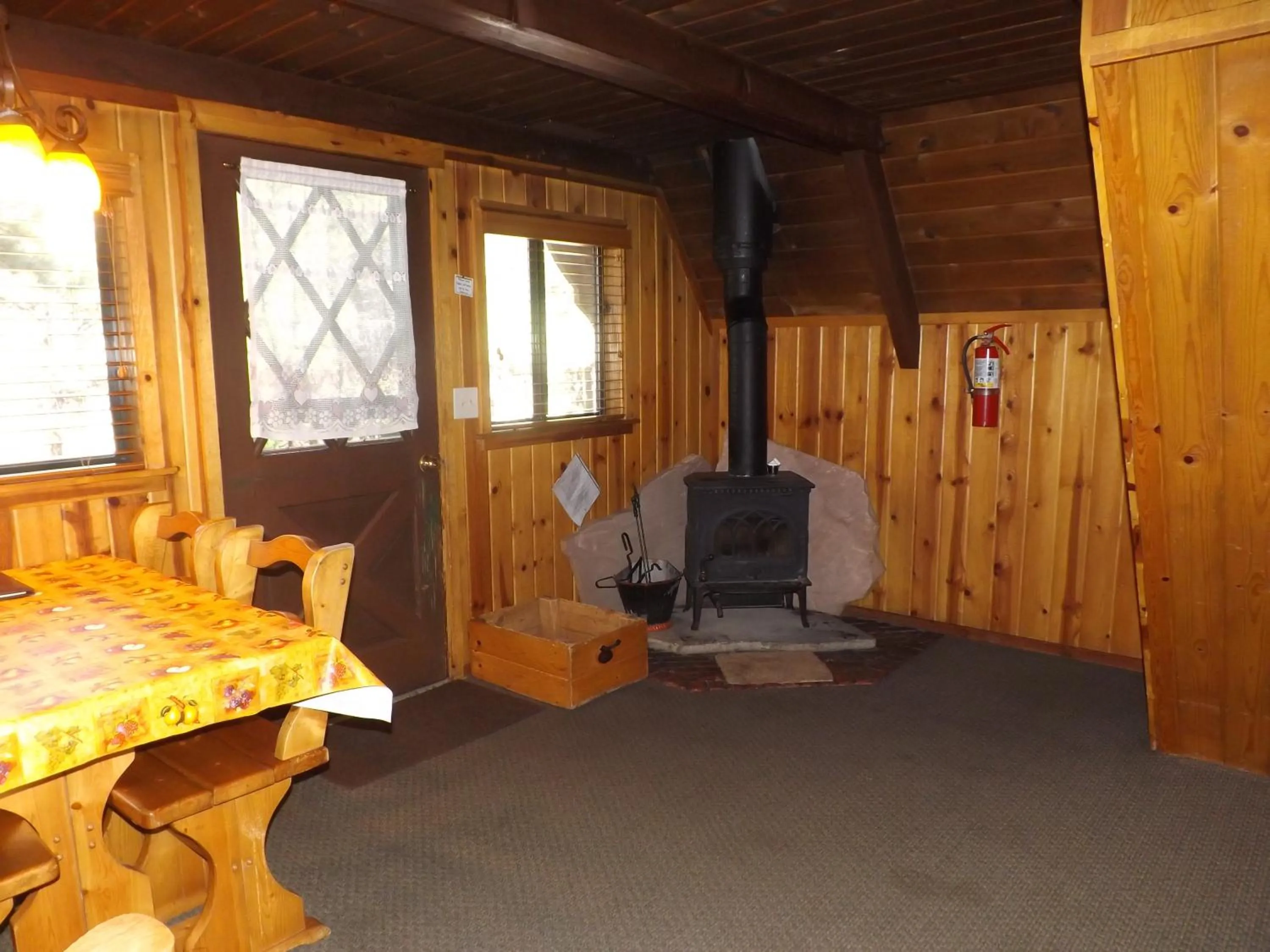 Arizona Mountain Inn & Cabins