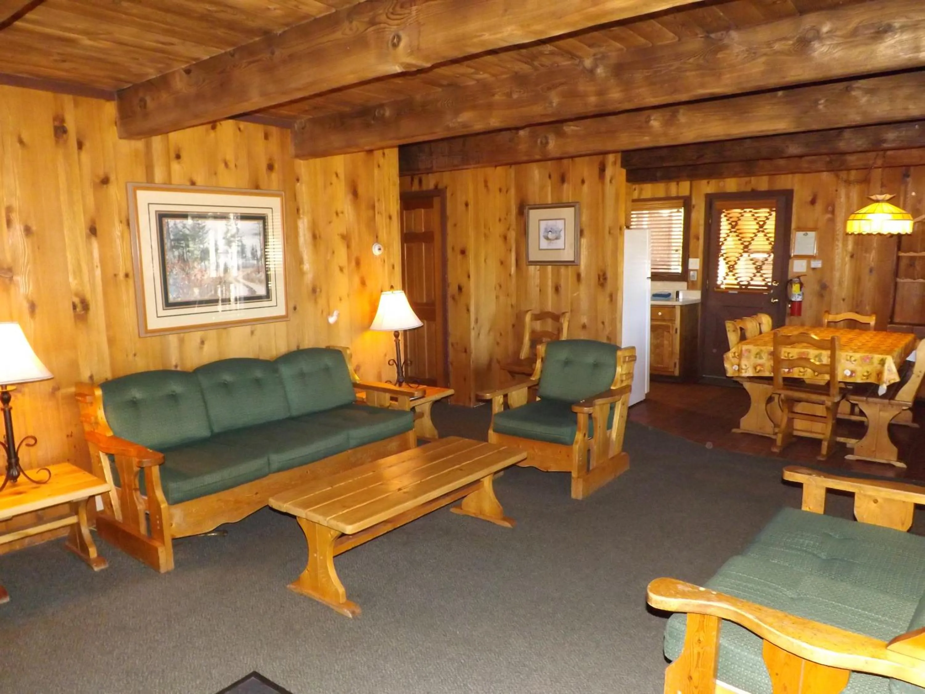 Arizona Mountain Inn & Cabins