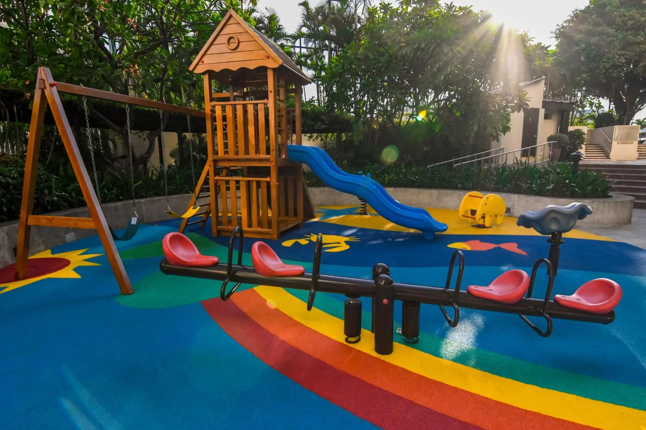 children in New World Saigon Hotel