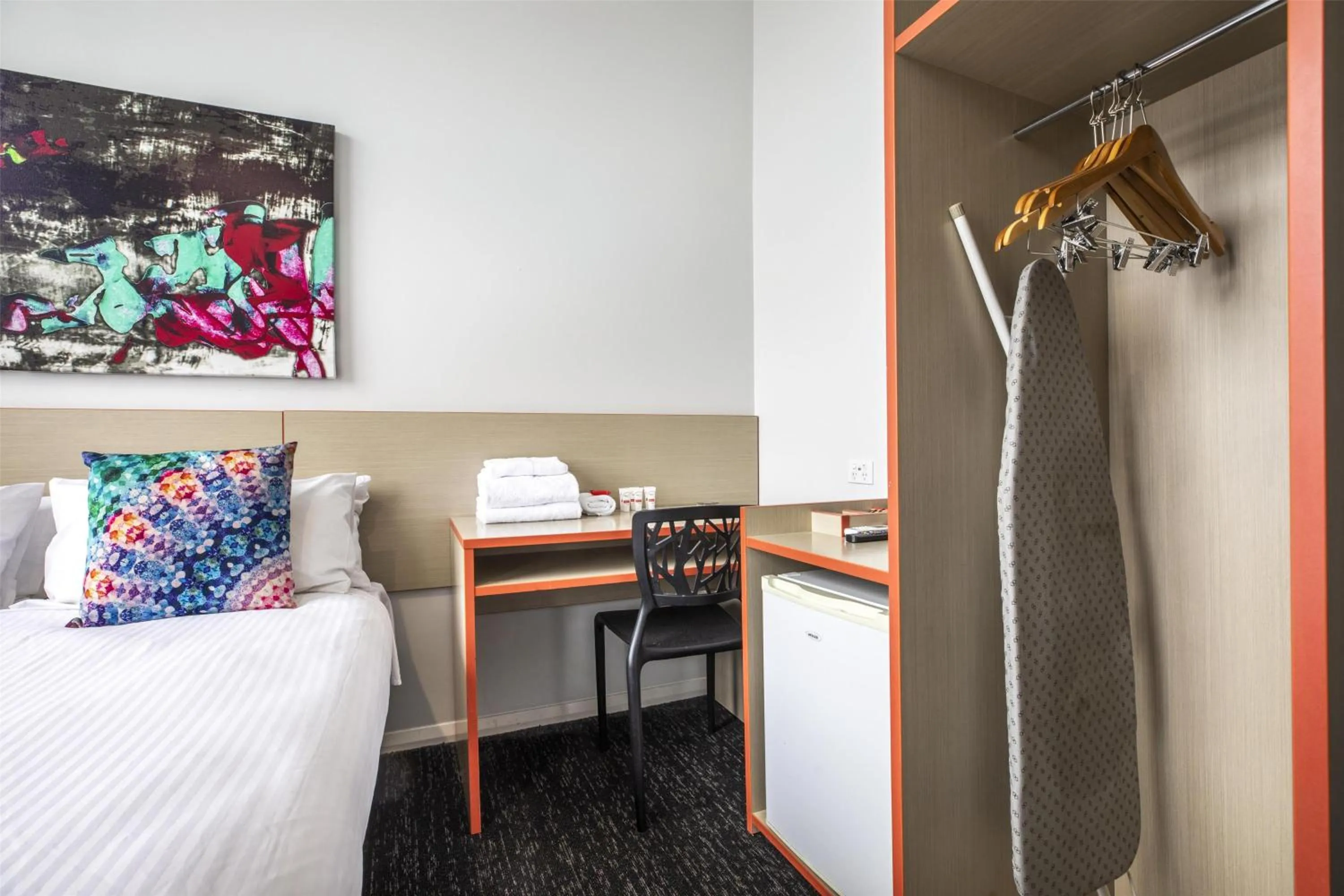 Bedroom, Bed in Nightcap at Ashley Hotel