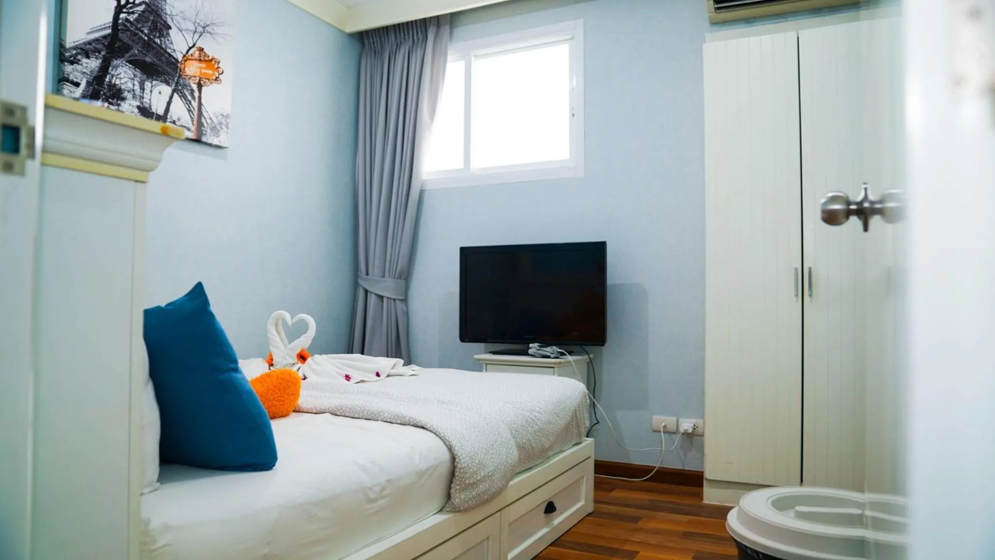 Bed in My Resort Huahin by MR.JAY