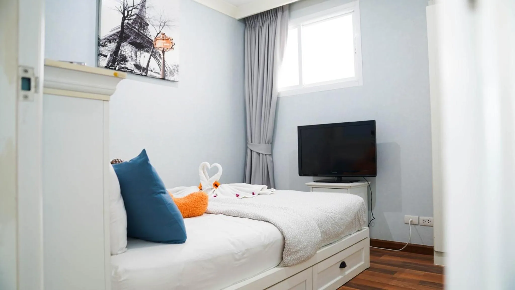 Bed in My Resort Huahin by MR.JAY