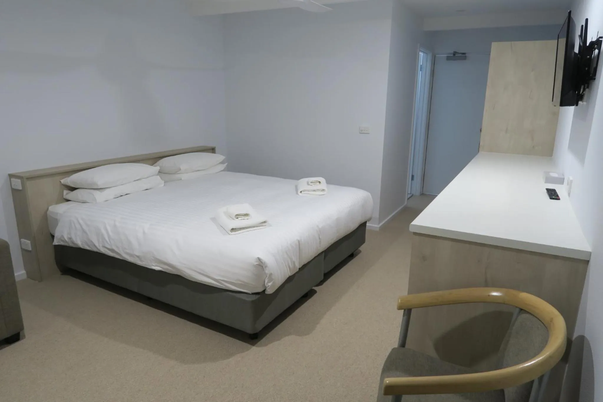 Bed in Tathra Hotel & Motel