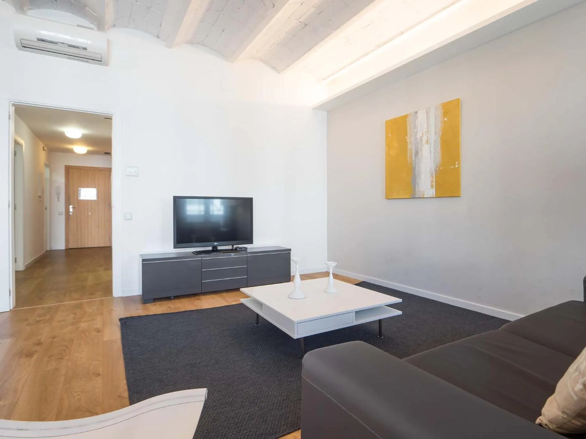 Living room in Rent Top Apartments Rambla Catalunya