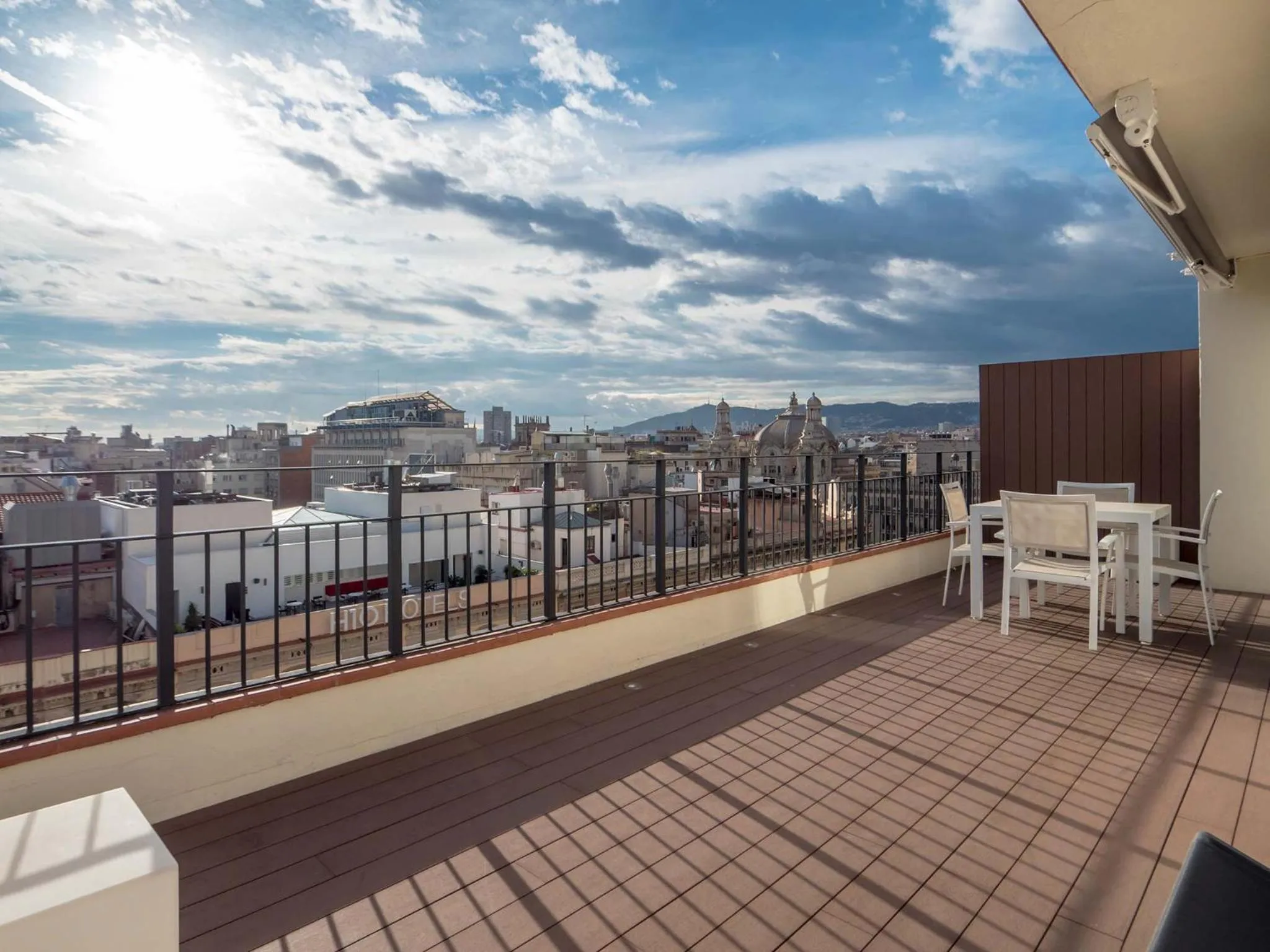 Balcony/Terrace in Rent Top Apartments Rambla Catalunya